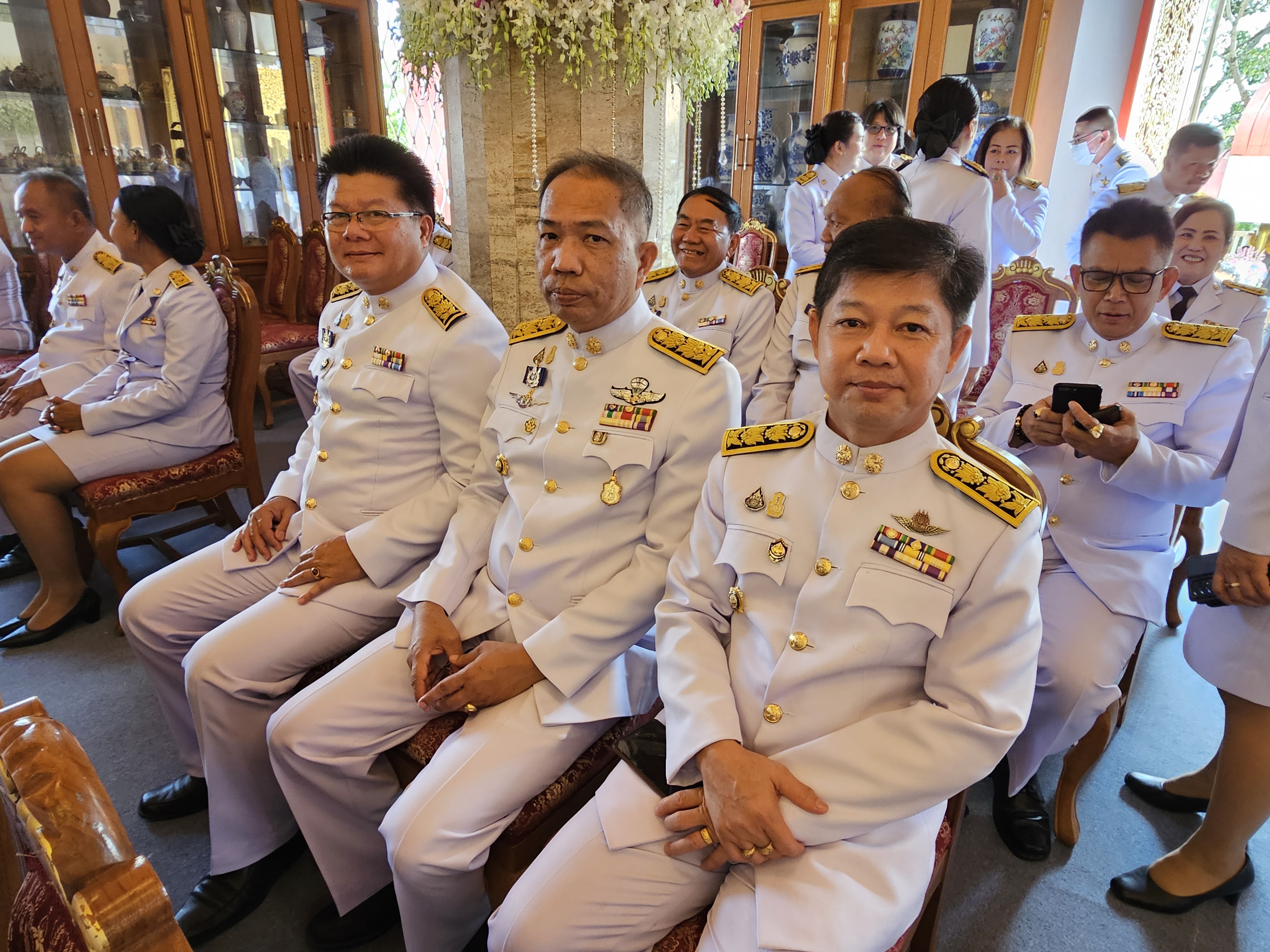 พช.หนองคาย ร่วมพิธีถวายผ้าพระกฐินพระราชทาน โดยกรมการพัฒนาชุมชน ณ วัดพิกุลทอง พระอารามหลวง จังหวัดสิงห์บุรี