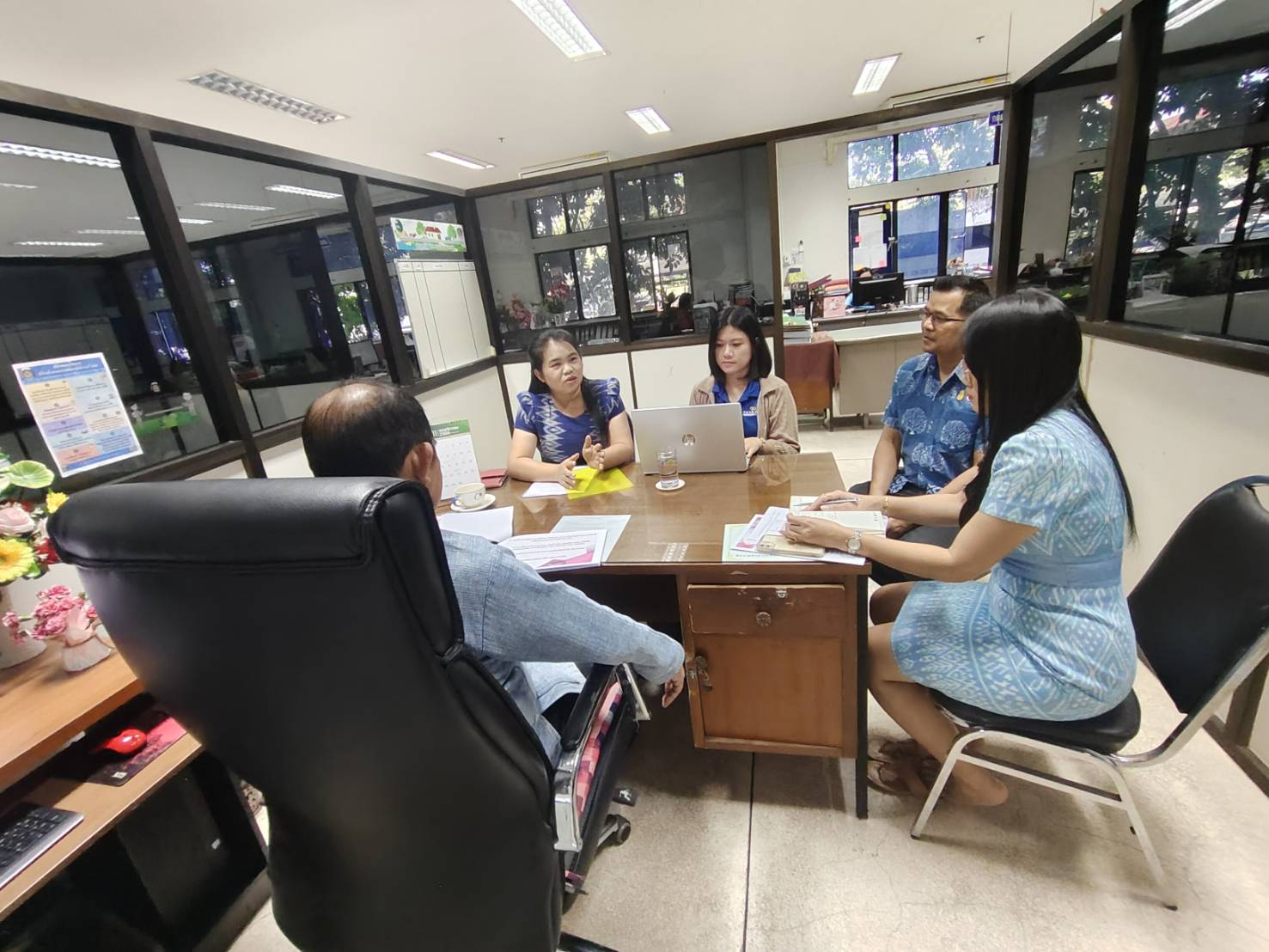 พช.หนองคาย ร่วมปรึกษาหารือแนวทางความร่วมมือทางวิชาการร่วมกับม.ราชภัฏอุดรธานี ในการดำเนินงาน OTOP ประจำปีงบประมาณ พ.ศ.2567