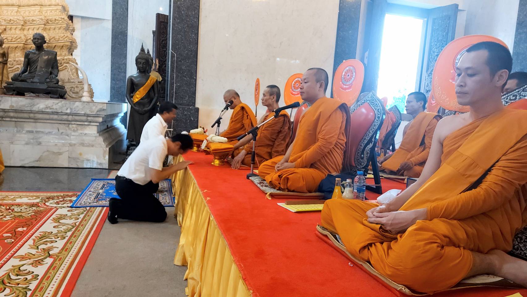 พช.หนองคาย ร่วมพิธีเจริญพระพุทธมนต์เพื่อสวดสาธยายถวายเป็นพระกุศล ถวายพระพรชัยมงคลแด่ สมเด็จพระเจ้าลูกเธอ เจ้าฟ้าพัชรกิติยาภา นเรนทิราเทพยวดี กรมหลวงราชสาริณีสิริพัชร มหาวัชรราชธิดา