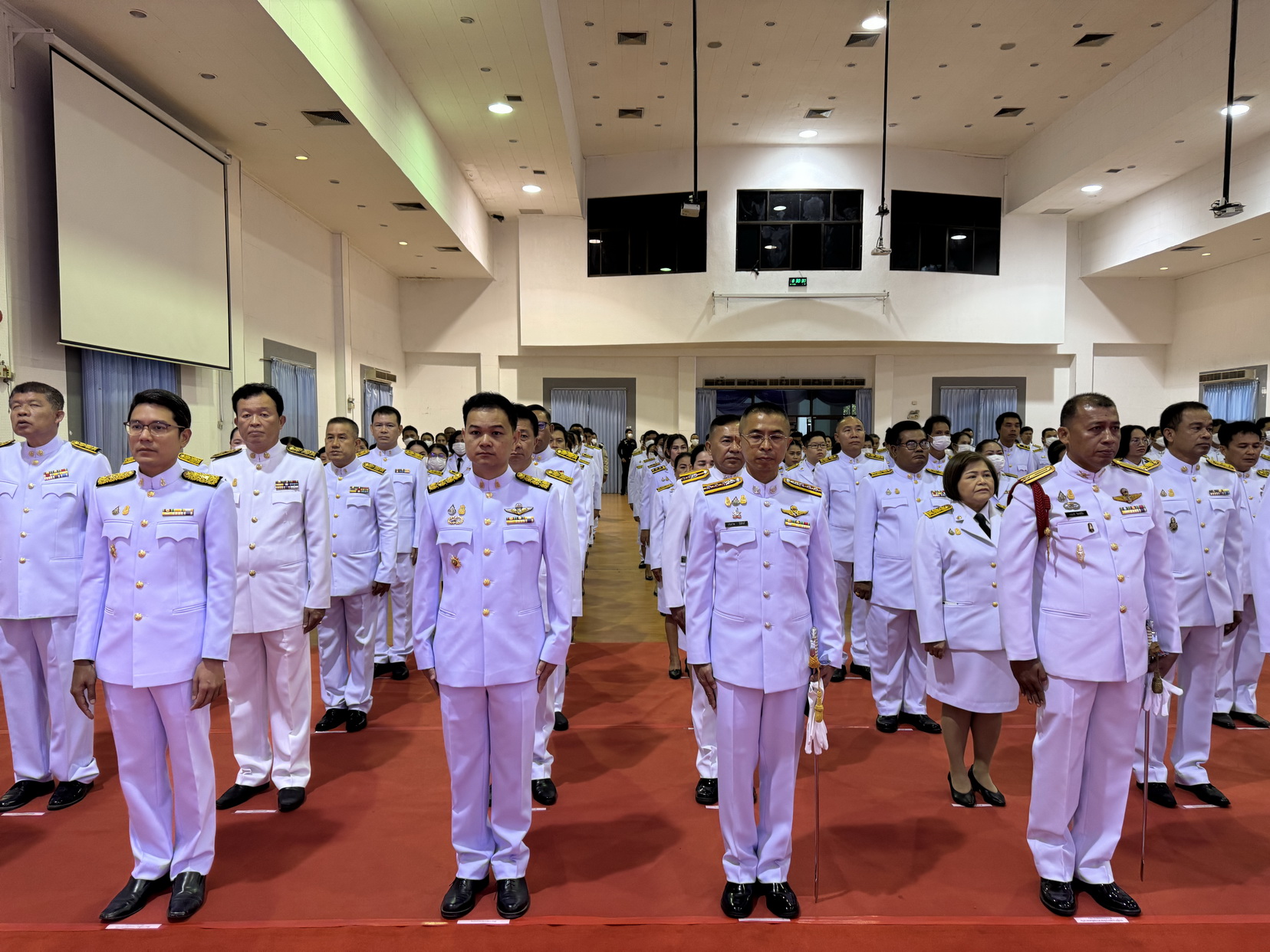 พช.หนองคาย ร่วมพิธีวางพวงมาลาถวายราชสักการะ เนื่องในวันสมเด็จพระมหาธีรราชเจ้า 25 พฤศจิกายน 2566