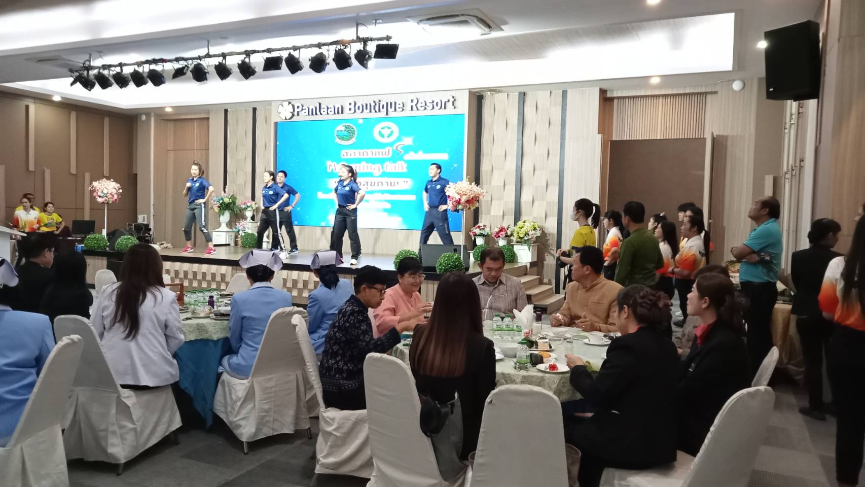 พช.หนองคาย ร่วมโครงการสภากาแฟ Morning talk จังหวัดหนองคาย ครั้งที่ 9/2566