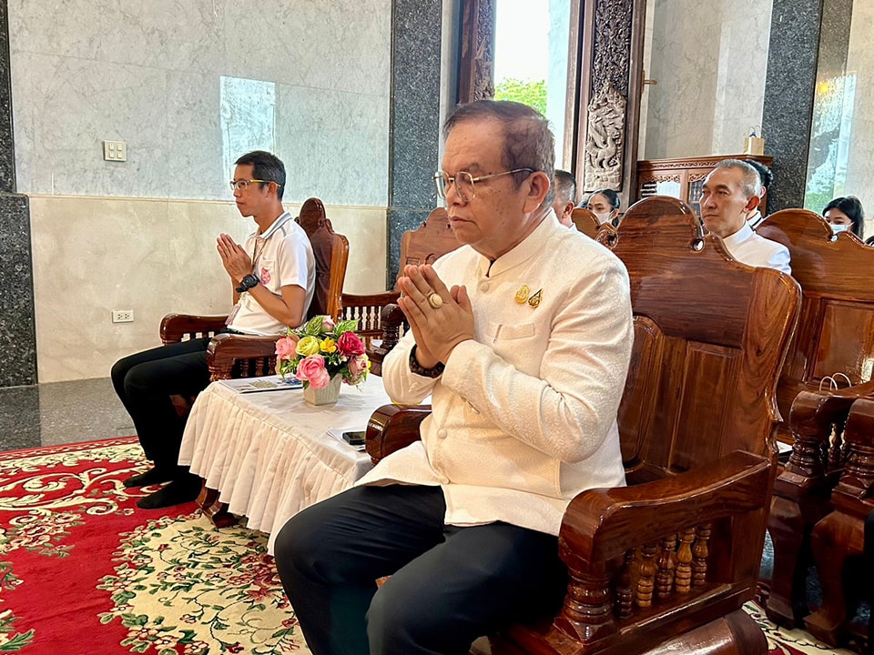 พช.หนองคาย ร่วมพิธีเจริญพระพุทธมนต์เพื่อสวดสาธยายถวายเป็นพระกุศล ถวายพระพรชัยมงคลแด่สมเด็จพระเจ้าลูกเธอ เจ้าฟ้าพัชรกิติยาภา นเรนทิราเทพยวดี กรมหลวงราชสาริณีสิริพัชร มหาวัชรราชธิดา ครั้งที่ 40/2566