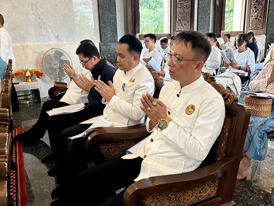 พช.หนองคาย ร่วมพิธีเจริญพระพุทธมนต์เพื่อสวดสาธยายถวายเป็นพระกุศล ถวายพระพรชัยมงคลแด่สมเด็จพระเจ้าลูกเธอ เจ้าฟ้าพัชรกิติยาภา นเรนทิราเทพยวดี กรมหลวงราชสาริณีสิริพัชร มหาวัชรราชธิดา ครั้งที่ 40/2566