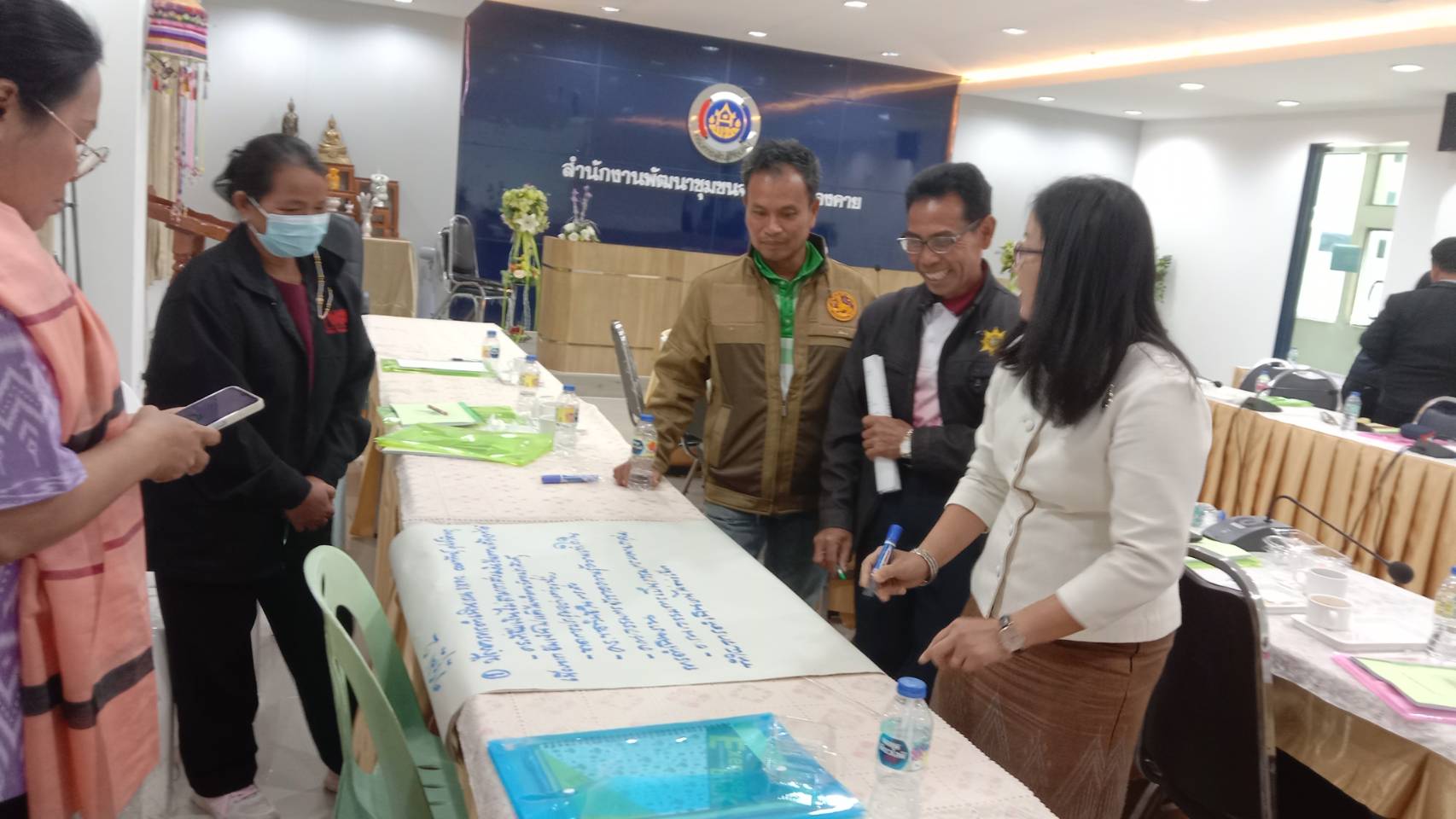 พช.หนองคาย ดำเนินการประชุมเชิงปฏิบัติการงานกองทุนชุมชนเสริมสร้างธรรมาภิบาลและการเข้าถึงแหล่งทุน