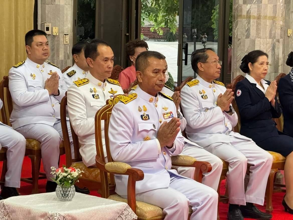 พช.หนองคาย ร่วมพิธีทำบุญตักบาตรเพื่อถวายเป็นพระกุศล และพิธีวางพานพุ่มดอกไม้ถวายราชสักการะ เนื่องในวันคล้ายวันประสูติ สมเด็จพระเจ้าลูกเธอ เจ้าฟ้าพัชรกิติยาภา นเรนทิราเทพยวดี กรมหลวงราชสาริณีสิริพัชร มหาวัชรราชธิดา