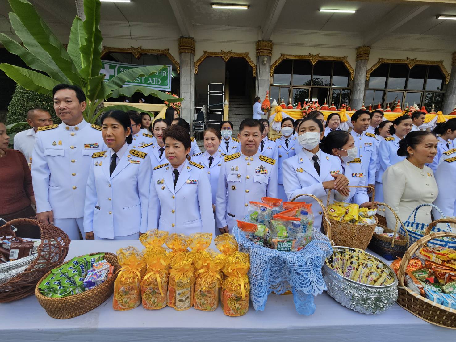 พช.หนองคาย ร่วมพิธีทำบุญตักบาตรเพื่อถวายเป็นพระกุศล และพิธีวางพานพุ่มดอกไม้ถวายราชสักการะ เนื่องในวันคล้ายวันประสูติ สมเด็จพระเจ้าลูกเธอ เจ้าฟ้าพัชรกิติยาภา นเรนทิราเทพยวดี กรมหลวงราชสาริณีสิริพัชร มหาวัชรราชธิดา