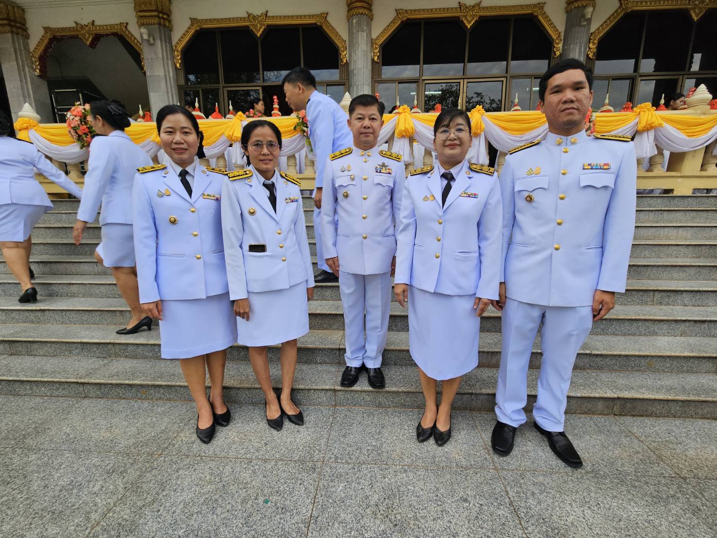 พช.หนองคาย ร่วมพิธีทำบุญตักบาตรเพื่อถวายเป็นพระกุศล และพิธีวางพานพุ่มดอกไม้ถวายราชสักการะ เนื่องในวันคล้ายวันประสูติ สมเด็จพระเจ้าลูกเธอ เจ้าฟ้าพัชรกิติยาภา นเรนทิราเทพยวดี กรมหลวงราชสาริณีสิริพัชร มหาวัชรราชธิดา