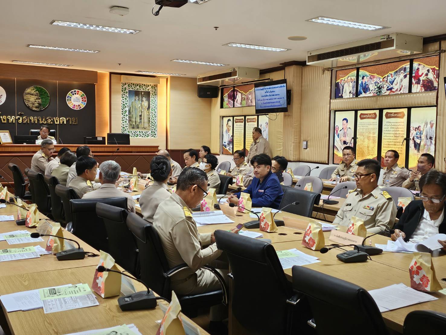 พช.หนองคาย ร่วมการประชุมผู้บริการองค์กรปกครองส่วนท้องถิ่น ครั้งที่ 6/2566 ประจำเดือนธันวาคม 2566