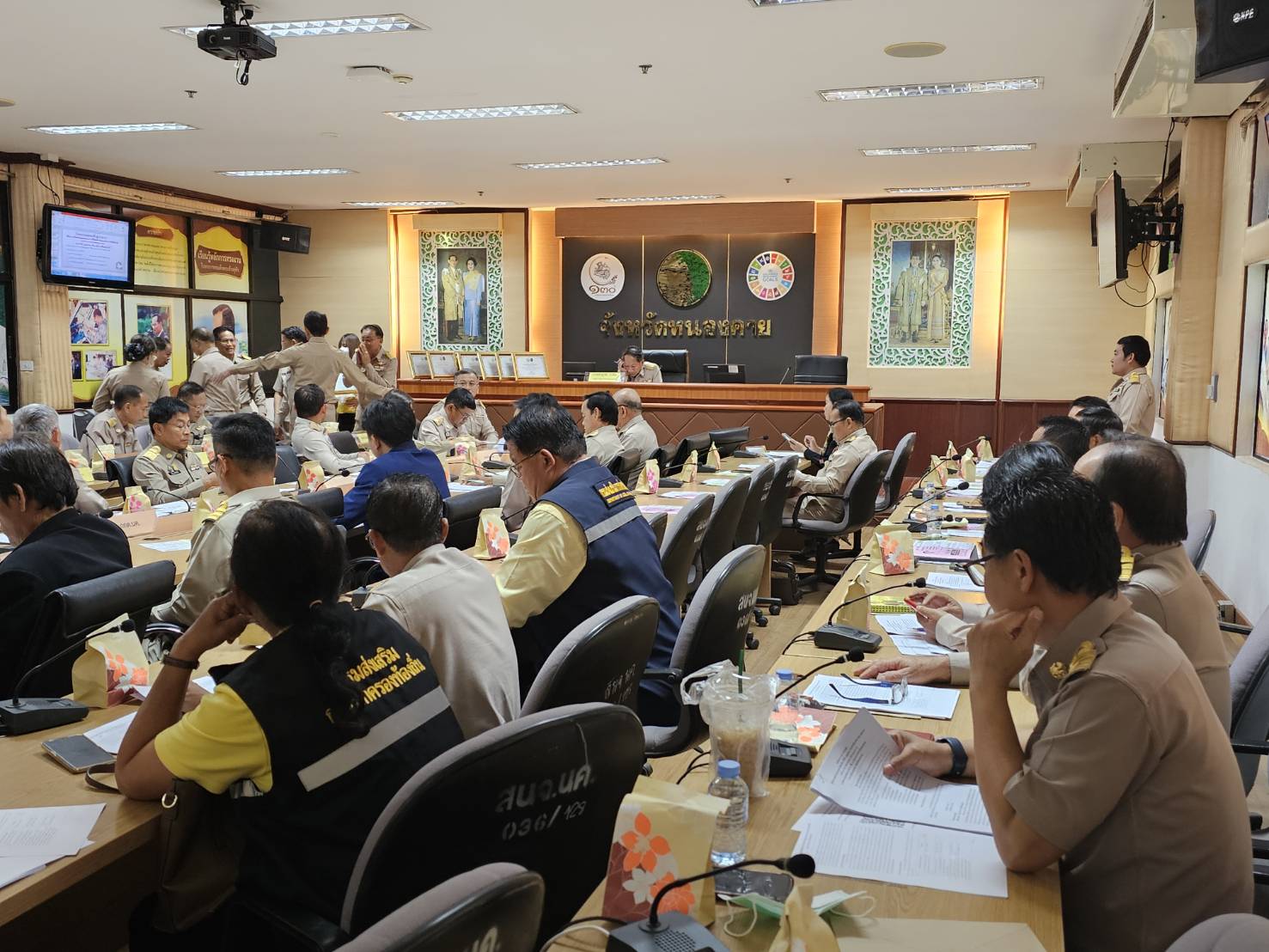 พช.หนองคาย ร่วมการประชุมผู้บริการองค์กรปกครองส่วนท้องถิ่น ครั้งที่ 6/2566 ประจำเดือนธันวาคม 2566