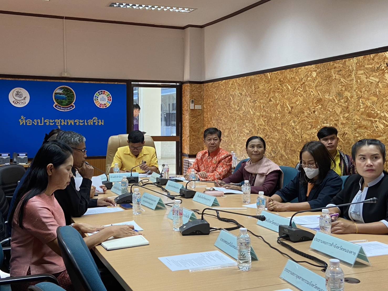 พช.หนองคาย ร่วมการประชุมเพื่อพิจารณาแผนงาน Maha Songkran World Water Festival ผ่านระบบวีดิทัศน์ทางไกล (VCS)