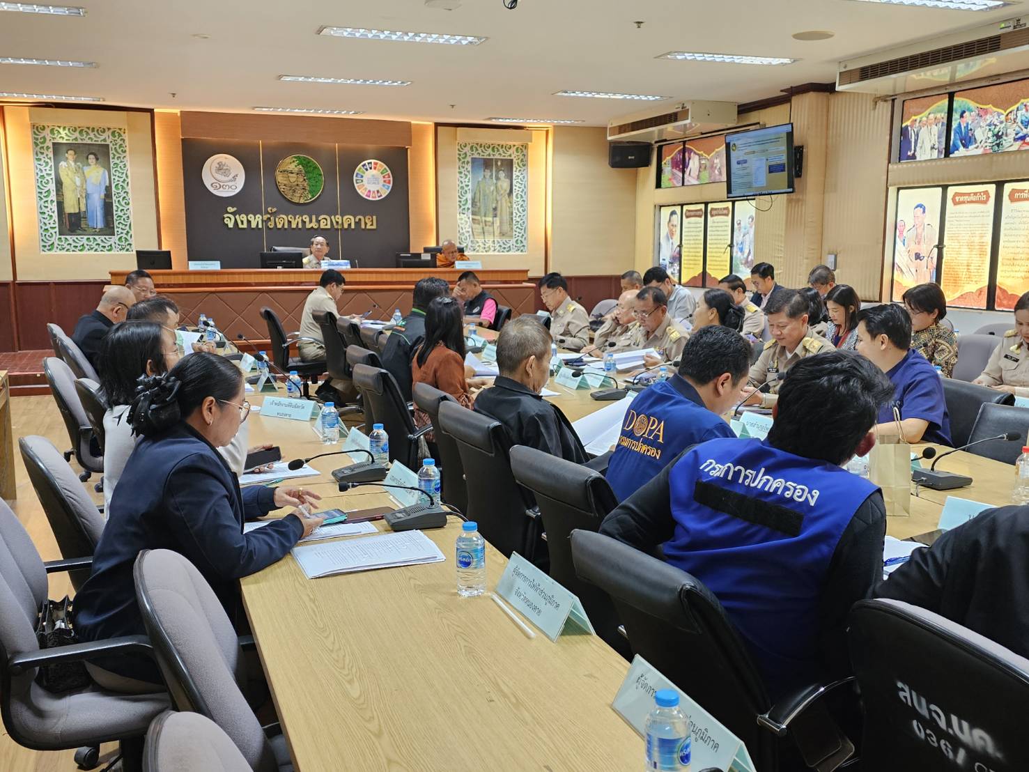 พช.หนองคาย ร่วมการประชุมคณะกรรมการขับเคลื่อนโครงการเฉลิมพระเกียรติพระบาทสมเด็จพระเจ้าอยู่หัวเนื่องในโอกาสมหามงคลเฉลิมพระชนมพรรษา 6 รอบ 28 กรกฎาคม 2567 จังหวัดหนองคาย