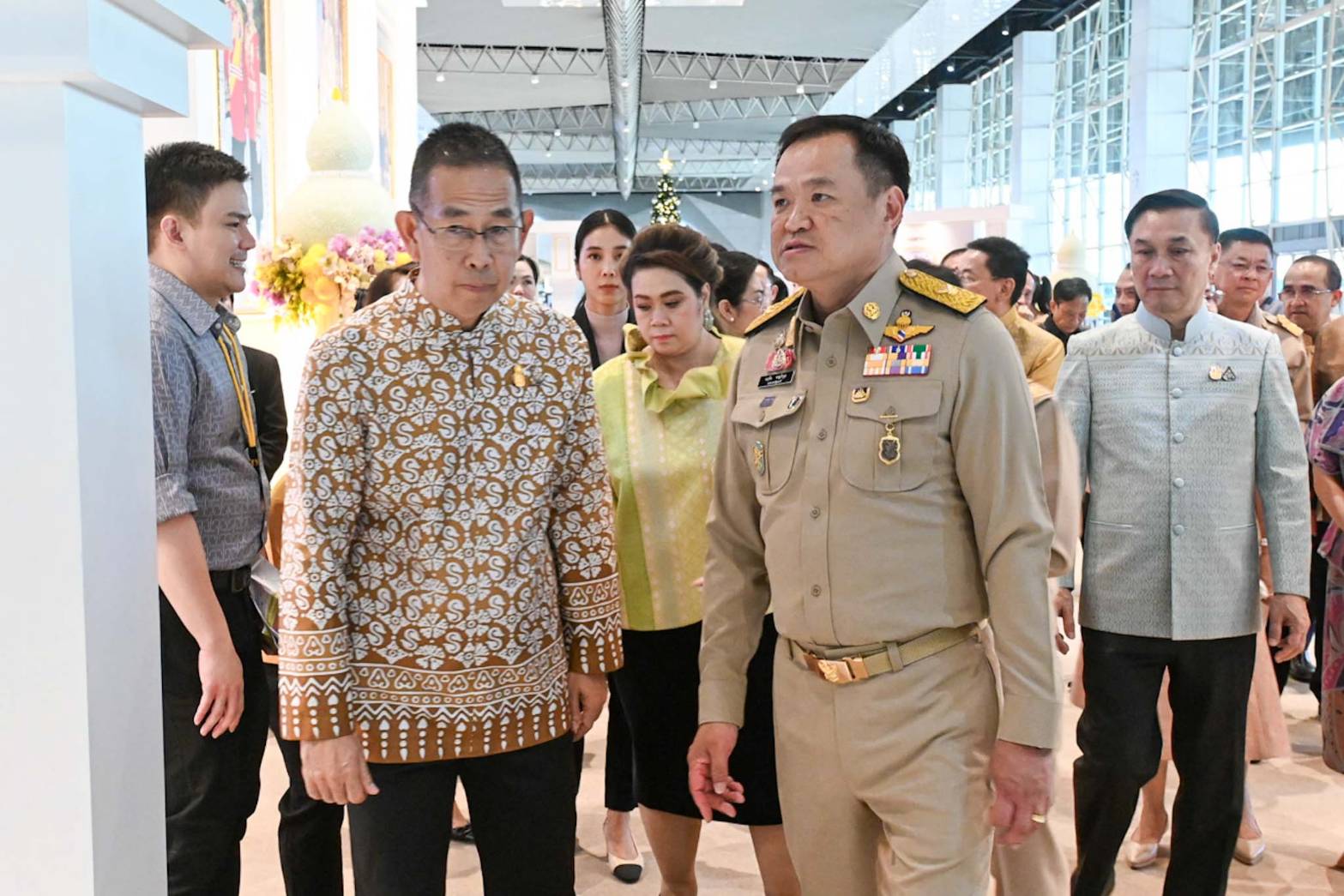 จังหวัดหนองคาย ร่วมพิธีเปิดงาน OTOP City 2023 “ช้อปสนุก…ส่งสุขท้ายปีสินค้าดีจากภูมิปัญญาไทย” พบกับการคัดสรรสุดยอดหนึ่งตำบล หนึ่งผลิตภัณฑ์ หนุนผลิตภัณฑ์จากภูมิปัญญาไทยสู่สากล ตามกระแสThai Soft Power ช้อปสินค้าสุดล้ำค่า เป็นของขวัญของฝากที่ดีที่สุดจากน้ำมือคนไทย ตั้งแต่16-24 ธันวาคม 2566 นี้ ณ ศูนย์แสดงสินค้าและการประชุมอิมแพ็ค เมืองทองธานี
