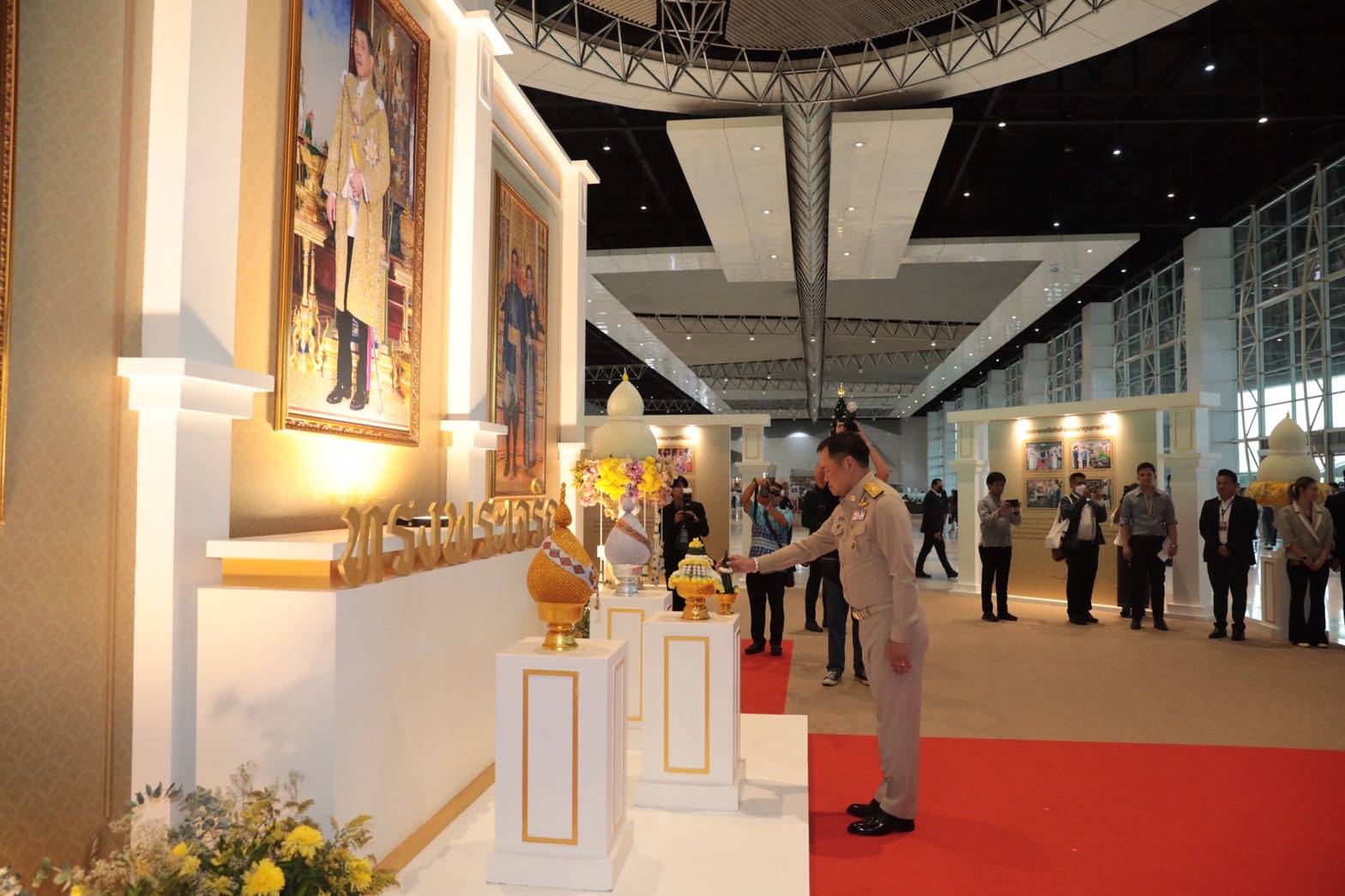 จังหวัดหนองคาย ร่วมพิธีเปิดงาน OTOP City 2023 “ช้อปสนุก…ส่งสุขท้ายปีสินค้าดีจากภูมิปัญญาไทย” พบกับการคัดสรรสุดยอดหนึ่งตำบล หนึ่งผลิตภัณฑ์ หนุนผลิตภัณฑ์จากภูมิปัญญาไทยสู่สากล ตามกระแสThai Soft Power ช้อปสินค้าสุดล้ำค่า เป็นของขวัญของฝากที่ดีที่สุดจากน้ำมือคนไทย ตั้งแต่16-24 ธันวาคม 2566 นี้ ณ ศูนย์แสดงสินค้าและการประชุมอิมแพ็ค เมืองทองธานี