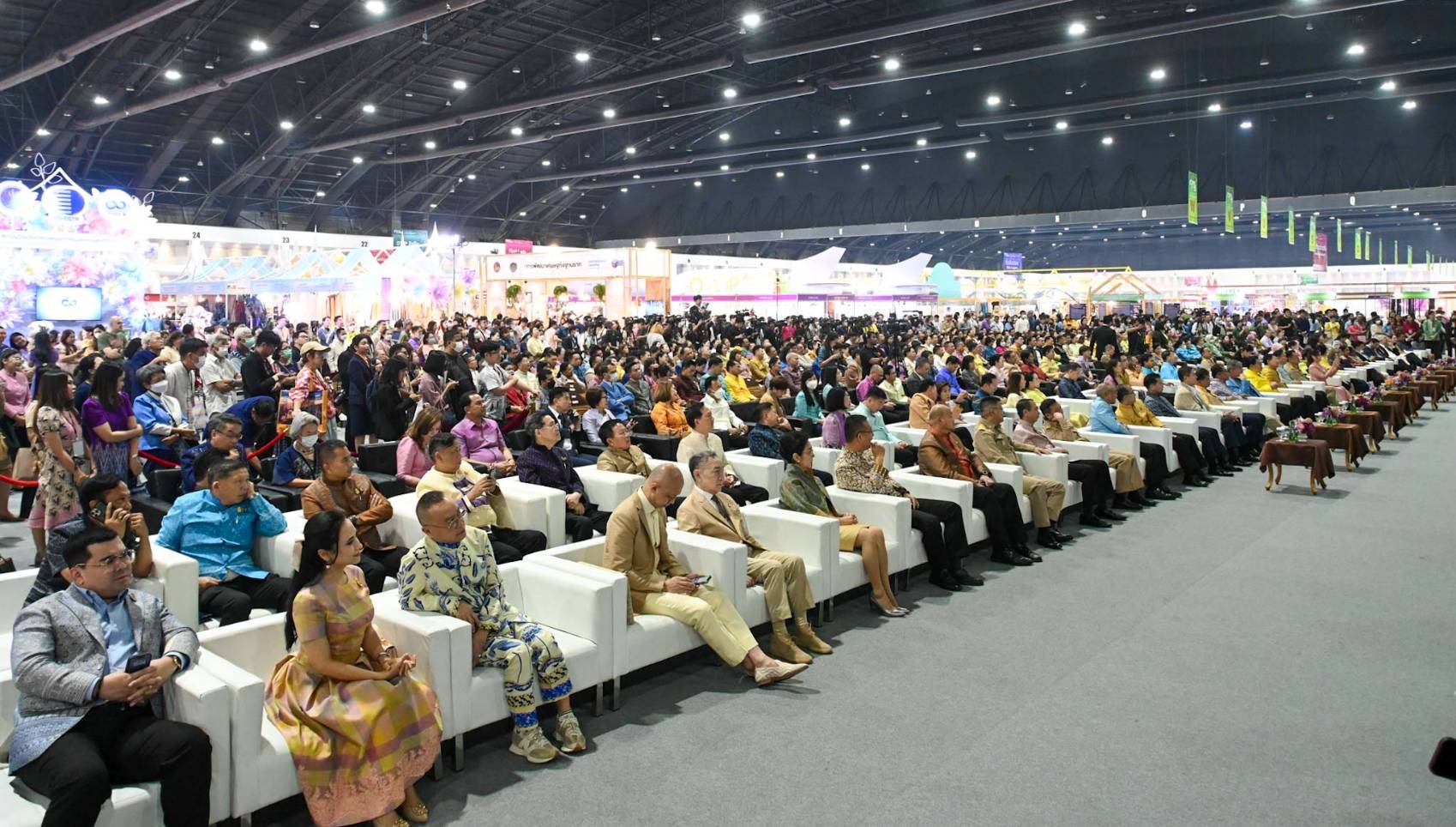 จังหวัดหนองคาย ร่วมพิธีเปิดงาน OTOP City 2023 “ช้อปสนุก…ส่งสุขท้ายปีสินค้าดีจากภูมิปัญญาไทย” พบกับการคัดสรรสุดยอดหนึ่งตำบล หนึ่งผลิตภัณฑ์ หนุนผลิตภัณฑ์จากภูมิปัญญาไทยสู่สากล ตามกระแสThai Soft Power ช้อปสินค้าสุดล้ำค่า เป็นของขวัญของฝากที่ดีที่สุดจากน้ำมือคนไทย ตั้งแต่16-24 ธันวาคม 2566 นี้ ณ ศูนย์แสดงสินค้าและการประชุมอิมแพ็ค เมืองทองธานี