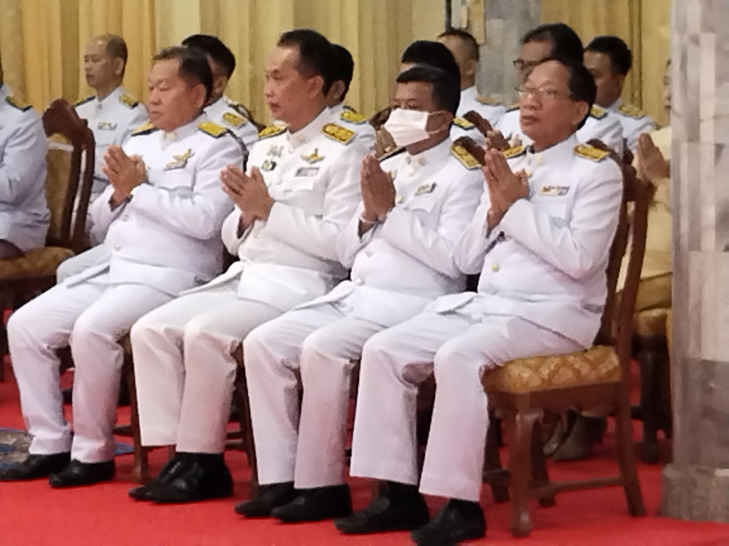 พช.หนองคาย ร่วมพิธีเจริญพระพุทธมนต์และทำบุญตักบาตรเพื่อถวายเป็นพระราชกุศล เนื่องในวันคล้ายวันพระบรมราชสมภพพระบาทสมเด็จพระบรมชนกาธิเบศร มหาภูมิพลอดุลยเดชมหาราช บรมนาถบพิตร วันชาติ และวันพ่อแห่งชาติ 5 ธันวาคม 2566