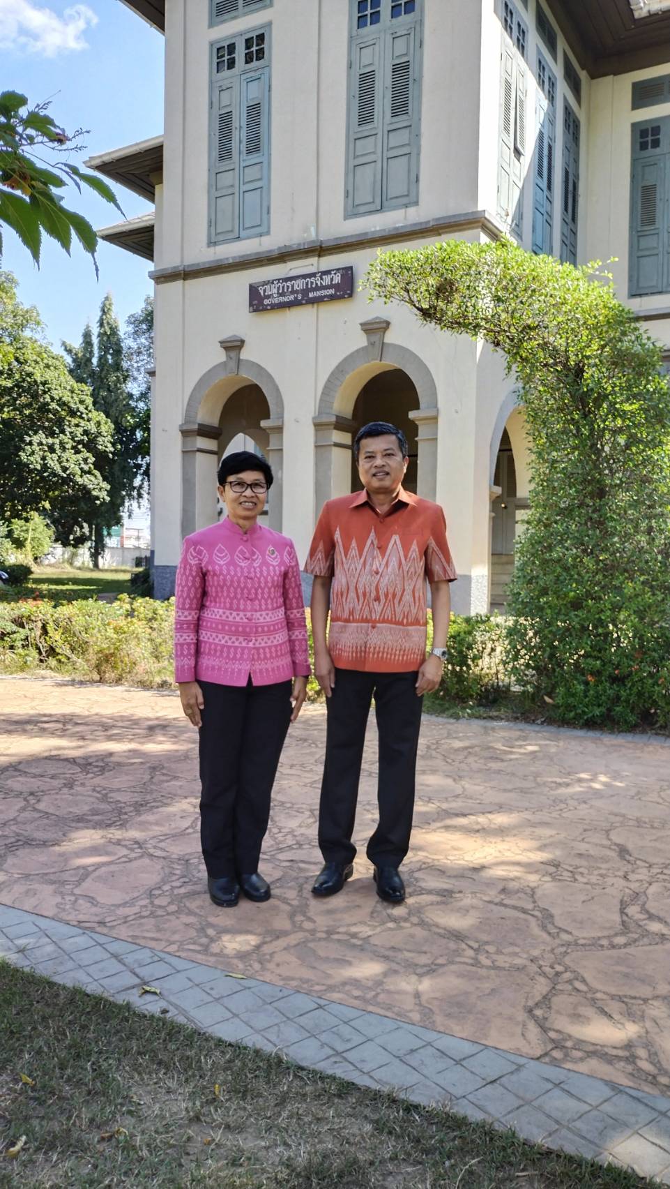 พช.หนองคาย ร่วมพิธีเปิดโครงการกิจกรรมส่งเสริมการท่องเที่ยวจังหวัดหนองคาย “สามล้อชมเมือง”