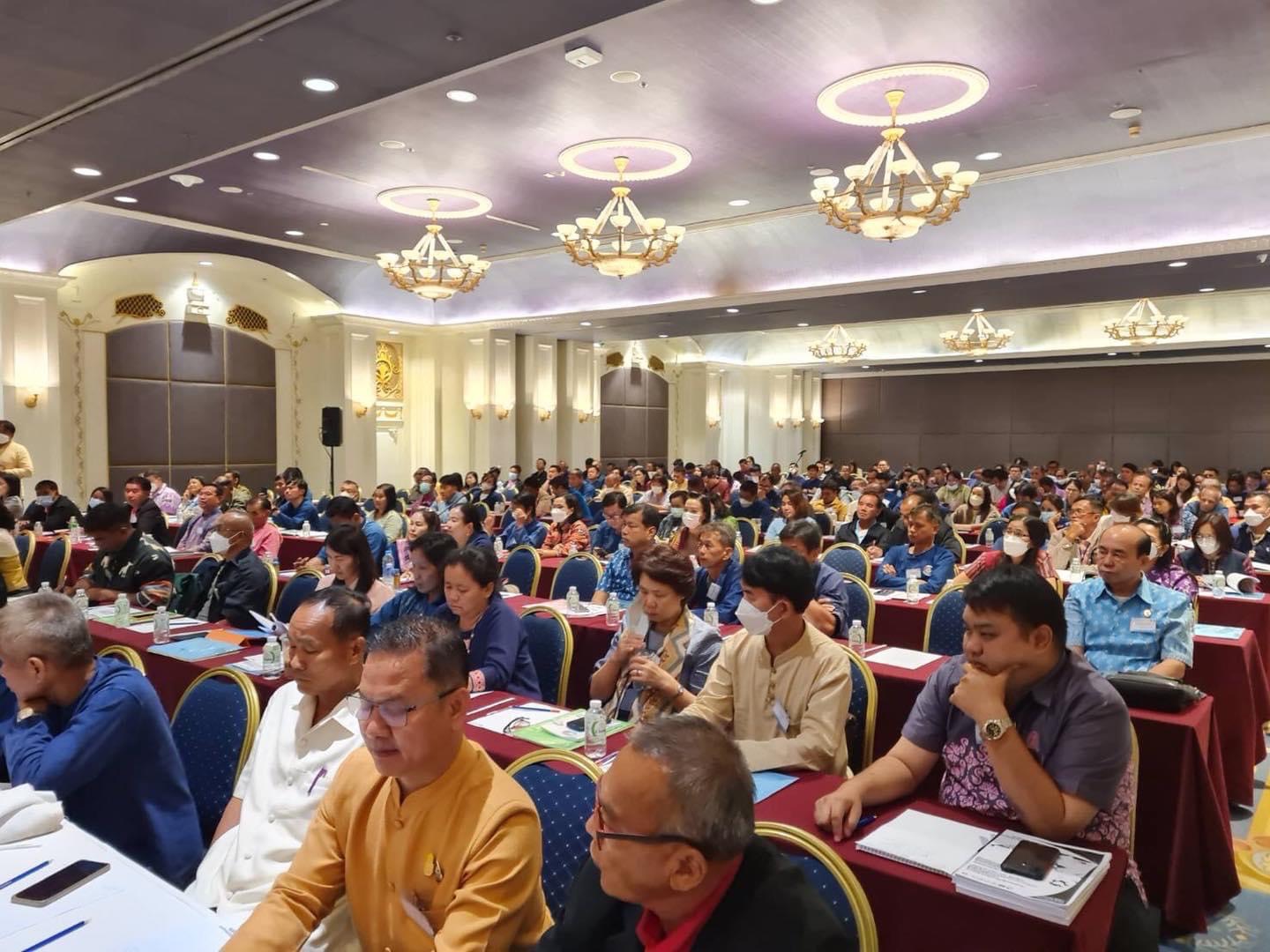 อธิบดี พช. เปิดการประชุมเชิงปฏิบัติการพัฒนาศักยภาพเครือข่ายศูนย์การเรียนรู้การพัฒนาคุณภาพชีวิตตามหลักทฤษฎีใหม่ ประยุกต์สู่ “โคก หนอง นา โมเดล