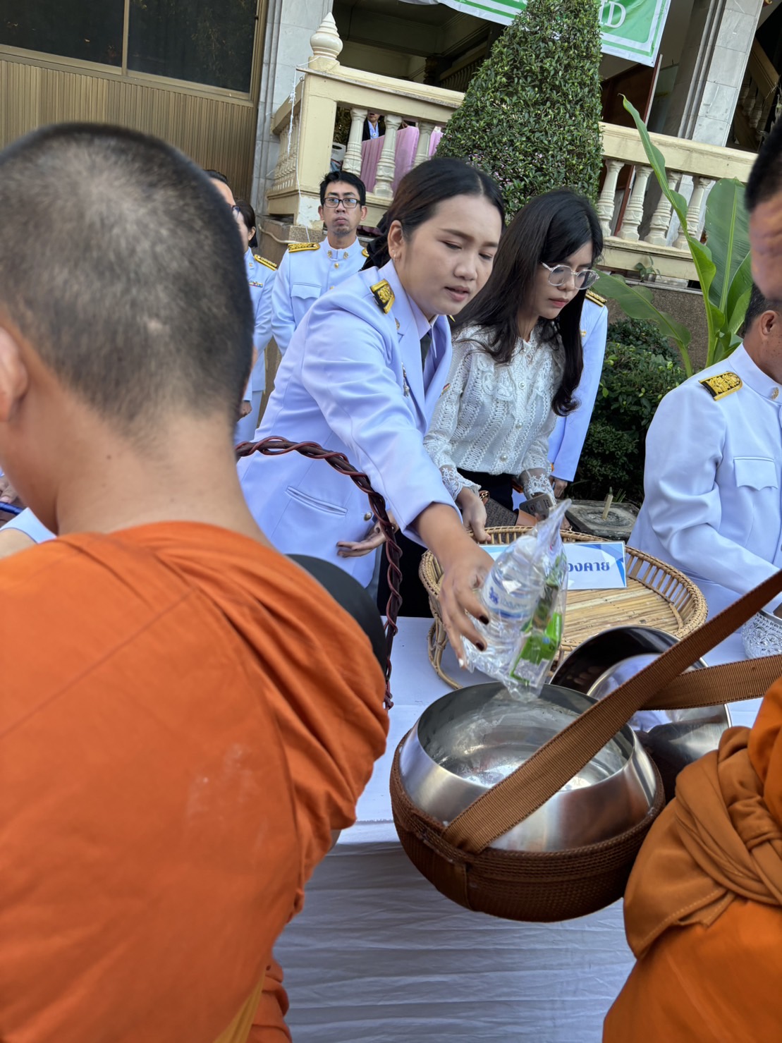 พช.หนองคาย ร่วมพิธีทำบุญตักบาตรถวายพระกุศล เนื่องในโอกาสวันคล้ายวันประสูติ สมเด็จพระเจ้าลูกเธอ เจ้าฟ้าสิริวัณณวลี นารีรัตนราชกัญญา