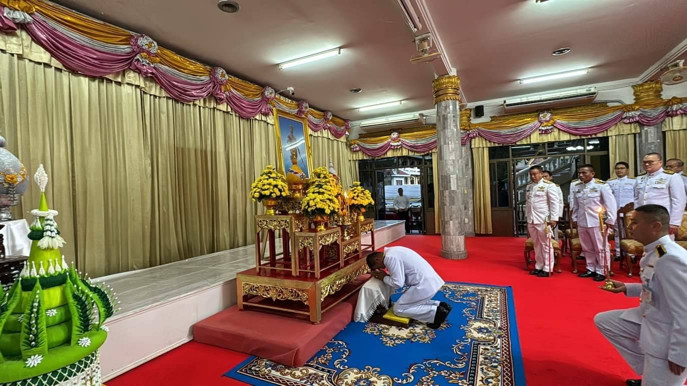 พช.หนองคาย ร่วมพิธีสวดพระพุทธมนต์และพิธีทำบุญตักบาตรถวายพระราชกุศล เนื่องในวันพ่อขุนรามคำแหงมหาราช