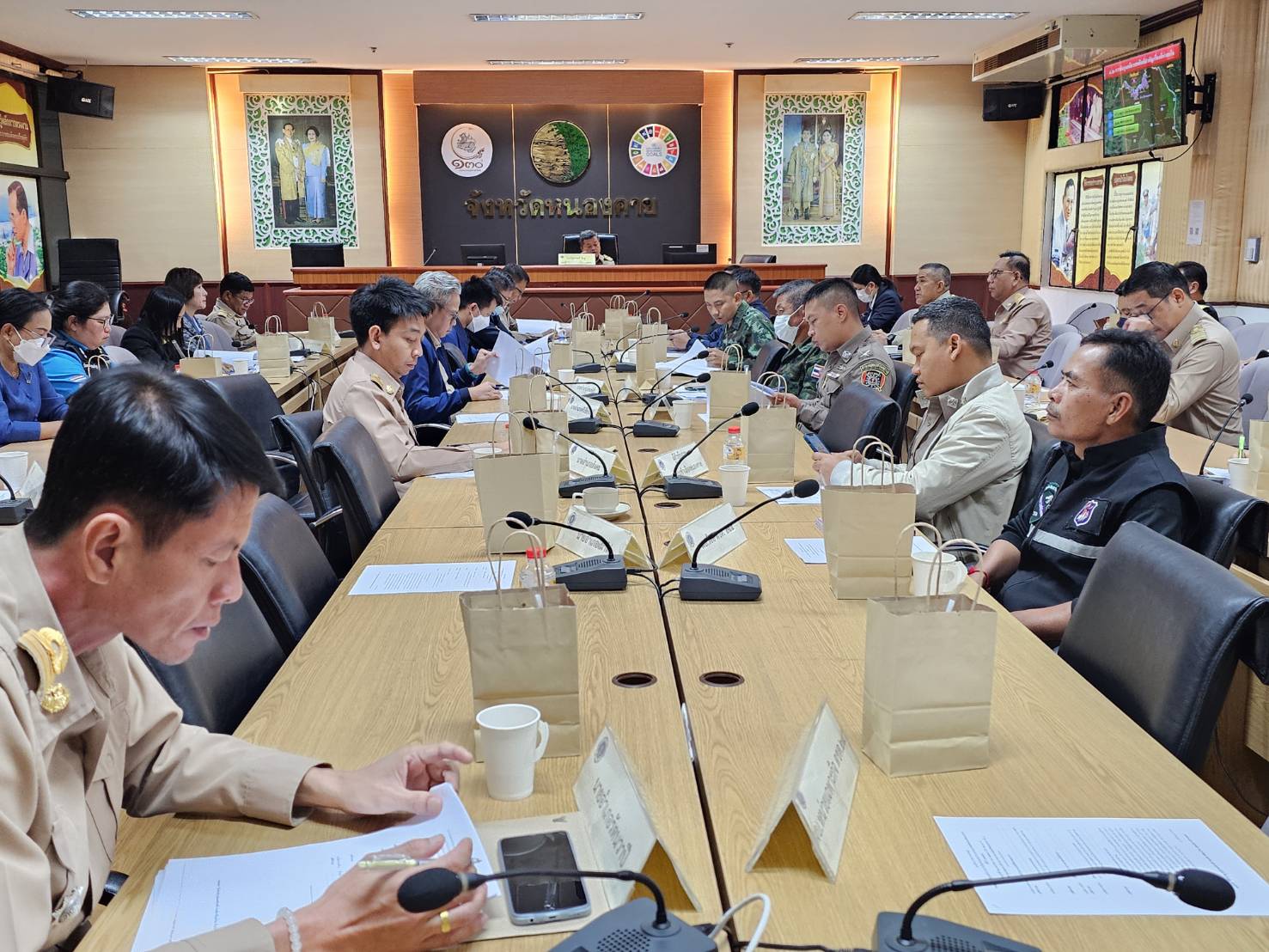 พช.หนองคาย ร่วมการประชุมคณะกรรมการศูนย์อำนวยการป้องกันและปราบปรามยาเสพติดจังหวัดหนองคาย (ศอ.ปส.จ.นค.) ครั้งที่ 1/2567