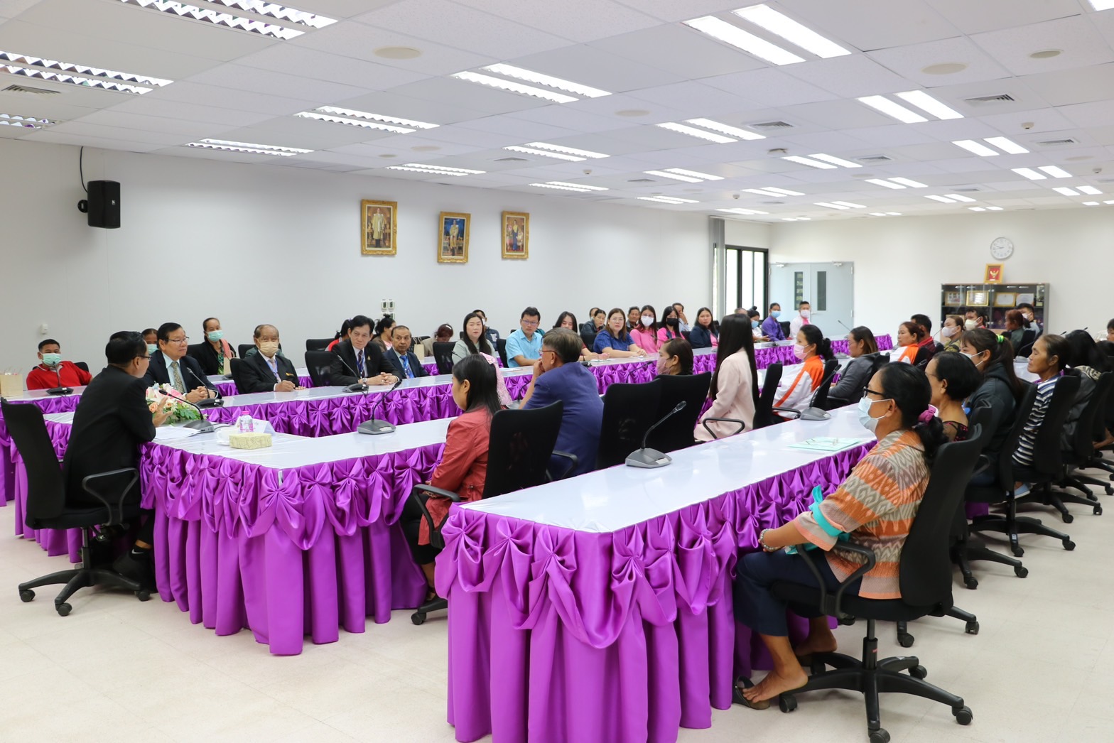 กองทุนพัฒนาบทบาทสตรี จังหวัดหนองคาย ร่วมศึกษาแนวทางในการไกล่เกลี่ยก่อนฟ้องคดีหนี้ของกองทุนพัฒนาบทบาทสตรี