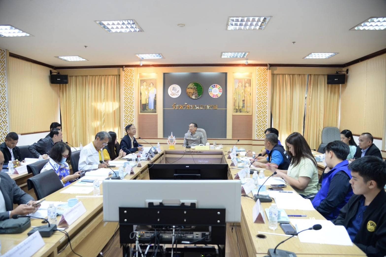 พช.หนองคาย ร่วมการประชุมคณะอนุกรรมการด้านการประกวดร้องเพลงและการร้องเพลงเพื่อการกุศลงานฉลองอนุสาวรีย์ปราบฮ่อ ใต้ร่มพระบารมี 197 ปี เมืองหนองคาย และงานกาชาด พ.ศ.2567