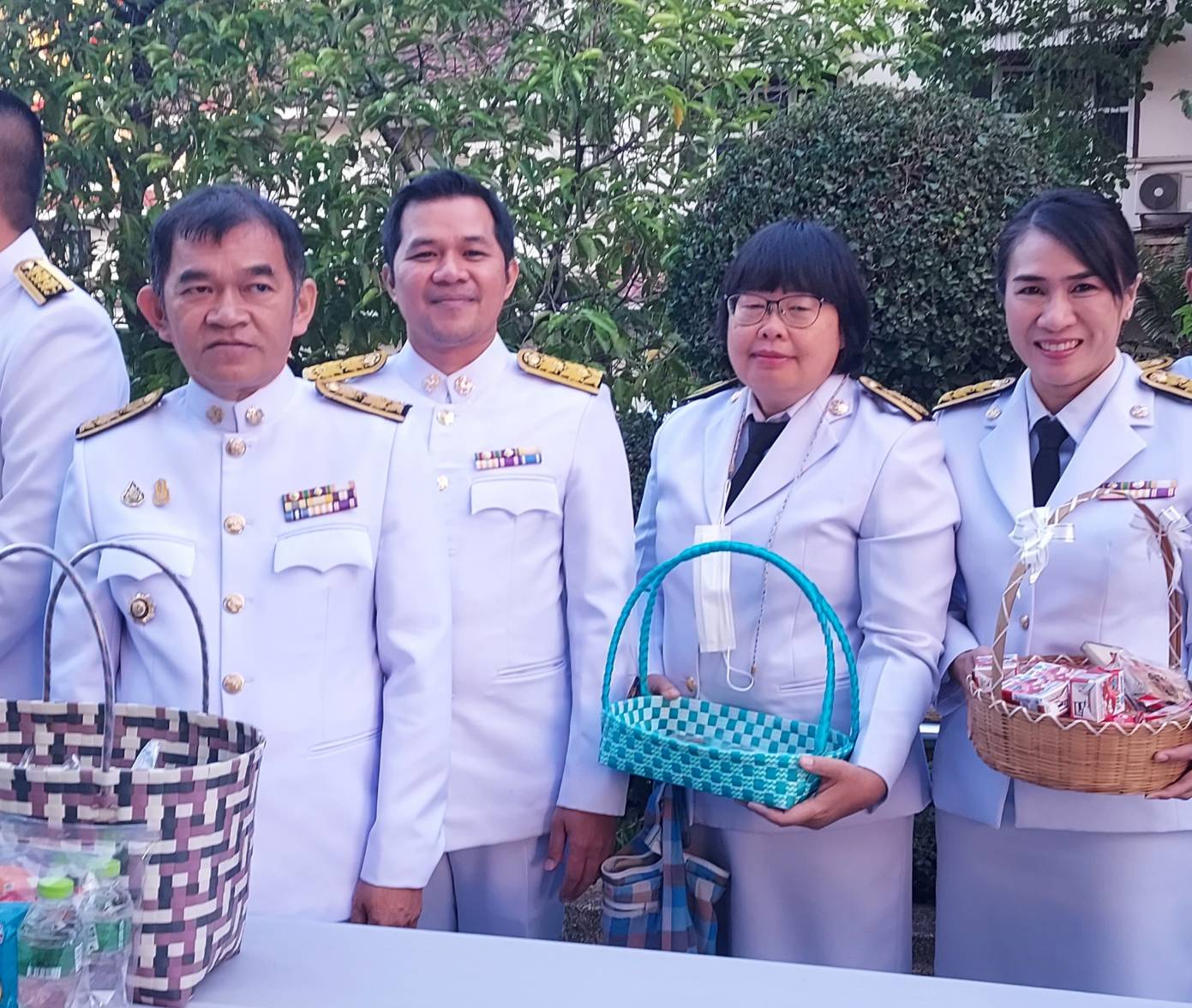 พช.หนองคาย ร่วมพิธีสวดพระพุทธมนต์และพิธีทำบุญตักบาตรถวายพระราชกุศล เนื่องในวันสมเด็จพระนเรศวรมหาราช (วันยุทธหัตถี) ประจำปีพุทธศักราช 2567