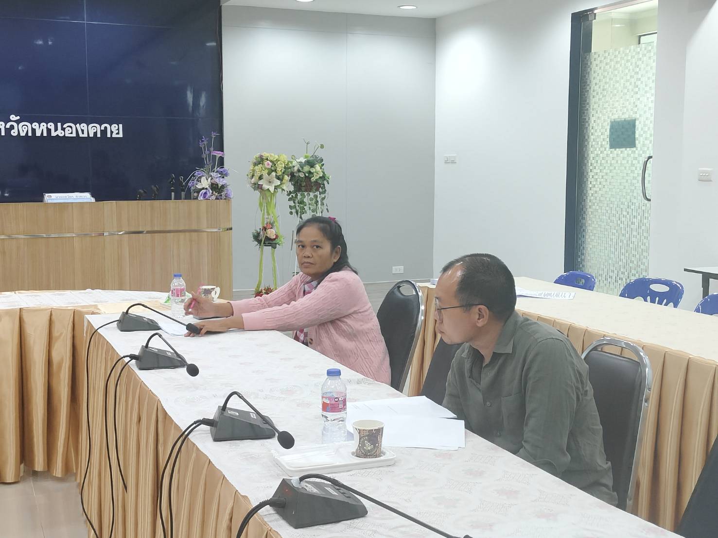 สำนักงานพัฒนาชุมชนจังหวัดหนองคาย จัดการประชุมการจัดแสดงและจำหน่ายสินค้าผลิตภัณฑ์OTOP ในงานฉลองอนุสาวรีย์ปราบฮ่อ ใต้ร่มพระบารมี 197 ปี เมืองหนองคาย และงานกาชาด พ.ศ. 2567 และคณะกรรมการเครือข่าย OTOP ระดับจังหวัด ครั้งที่ 1/2567