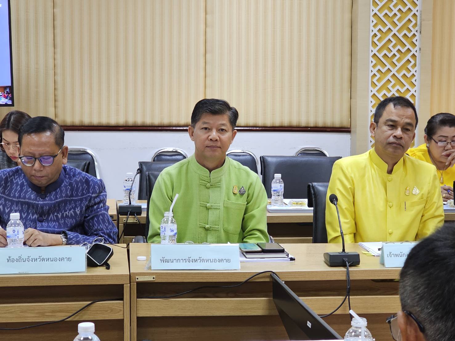 พช.หนองคาย ร่วมการประชุมขับเคลื่อนและติดตามนโยบายของรัฐบาลและภารกิจสำคัญของปลัดกระทรวงมหาดไทย ผ่านระบบวิดีทัศน์ทางไกล (VCS)