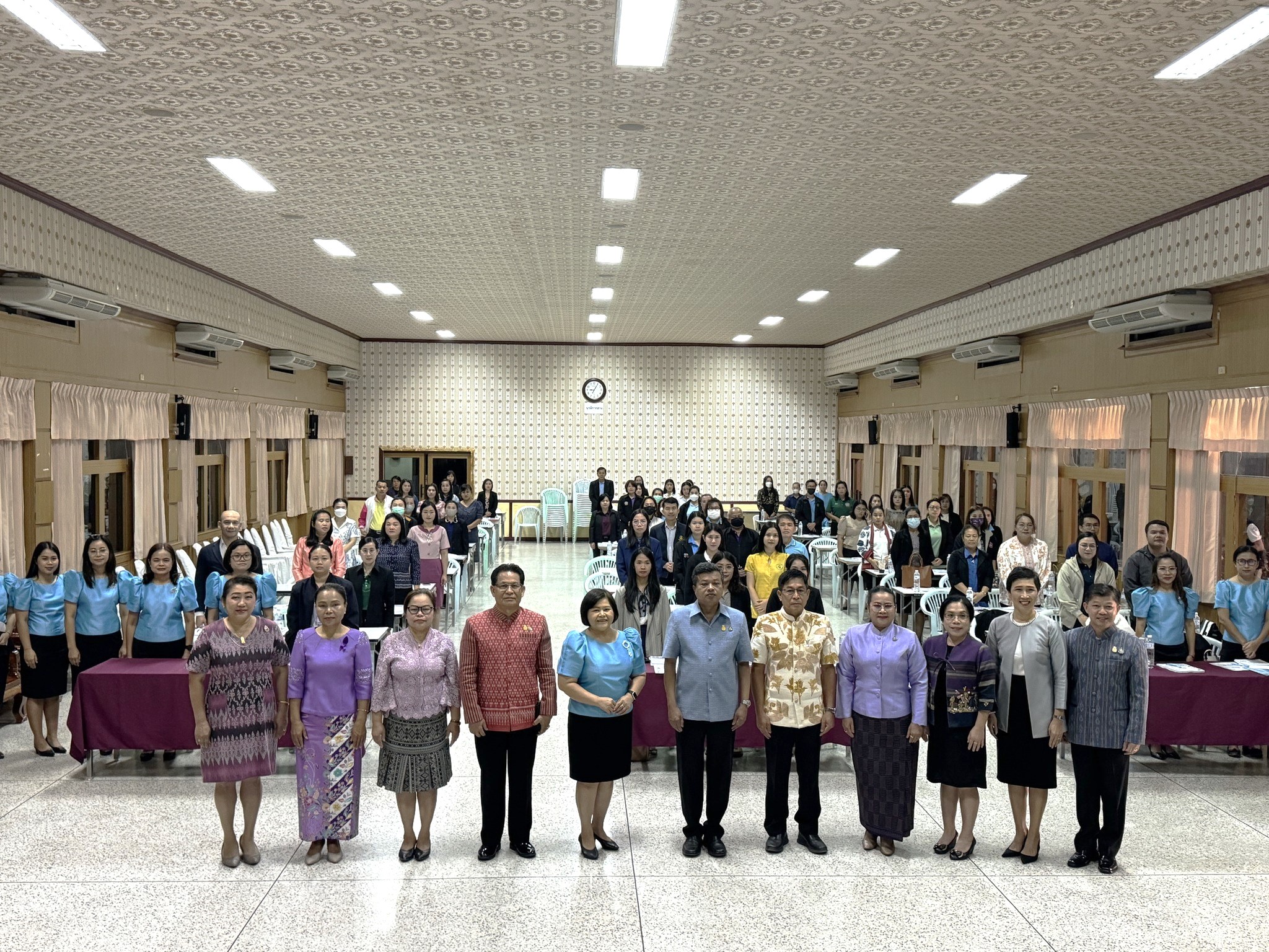 พช.หนองคาย ร่วมพิธีเปิดโครงการฝึกอบรมการเพิ่มประสิทธิภาพการจัดซื้อจัดจ้างและการบริหารพัสดุภาครัฐ เพื่อเตรียมความพร้อมสำหรับเจ้าหน้าที่ผู้ปฏิบัติงานของส่วนราชการและองค์กรปกครองส่วนท้องถิ่น ประจำปีงบประมาณ พ.ศ.2567