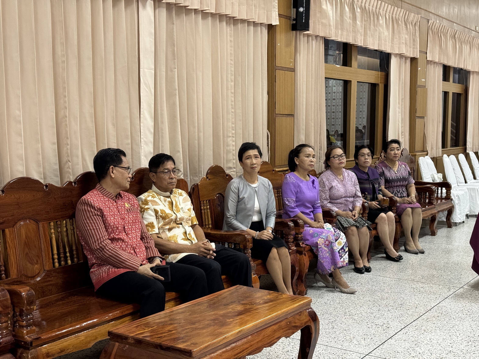 พช.หนองคาย ร่วมพิธีเปิดโครงการฝึกอบรมการเพิ่มประสิทธิภาพการจัดซื้อจัดจ้างและการบริหารพัสดุภาครัฐ เพื่อเตรียมความพร้อมสำหรับเจ้าหน้าที่ผู้ปฏิบัติงานของส่วนราชการและองค์กรปกครองส่วนท้องถิ่น ประจำปีงบประมาณ พ.ศ.2567