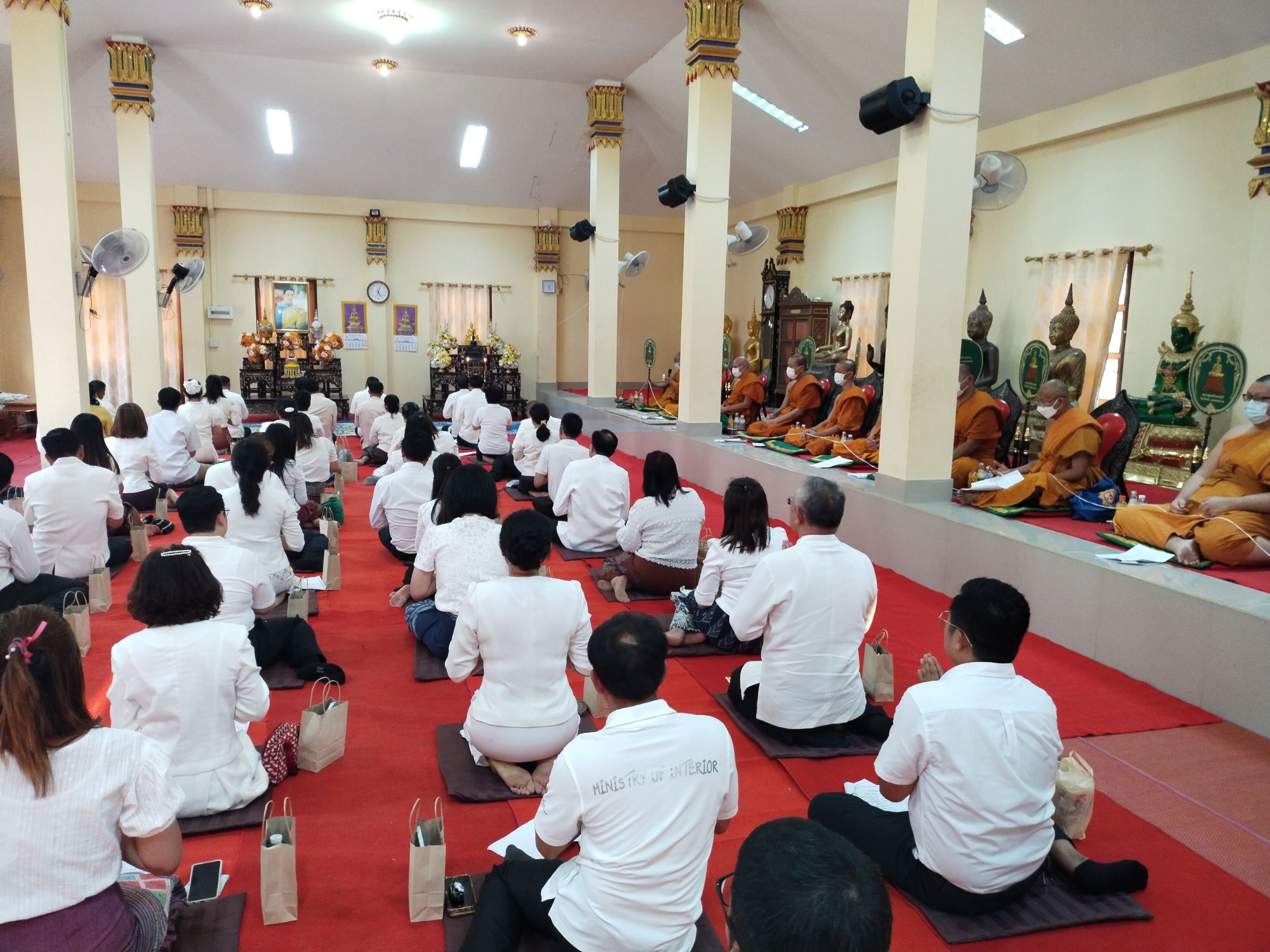 พช.หนองคาย ร่วมพิธีเจริญพระพุทธมนต์เพื่อสวดสาธยายถวายเป็นพระราชกุศล ถวายพระพรชัยมงคลแด่ สมเด็จพระเจ้าลูกเธอ เจ้าฟ้าพัชรกิติยาภา นเรนทิราเทพยวดี กรมหลวงราชสาริณีสิริพัชร มหาวัชรราชธิดา
