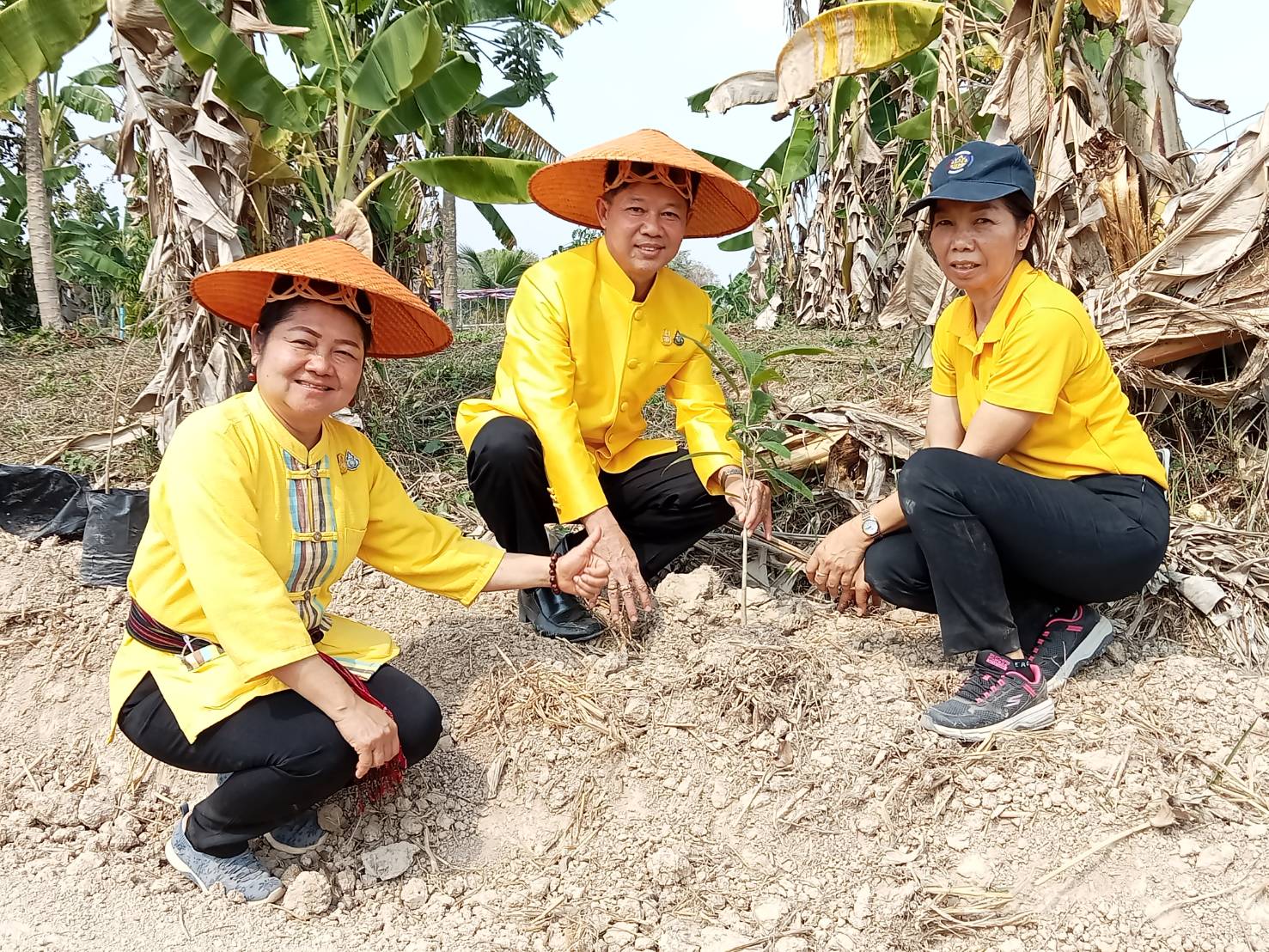 พช.หนองคาย ดำเนินโครงการศูนย์เรียนรู้เฉลิมพระเกียรติพระบาทสมเด็จพระเจ้าอยู่หัว โคก หนอง นา โมเดล และโครงการพัฒนาและยกระดับงานวิจัยของหน่วยงานในสังกัดสถาบันการพัฒนาชุมชน ปี 2567