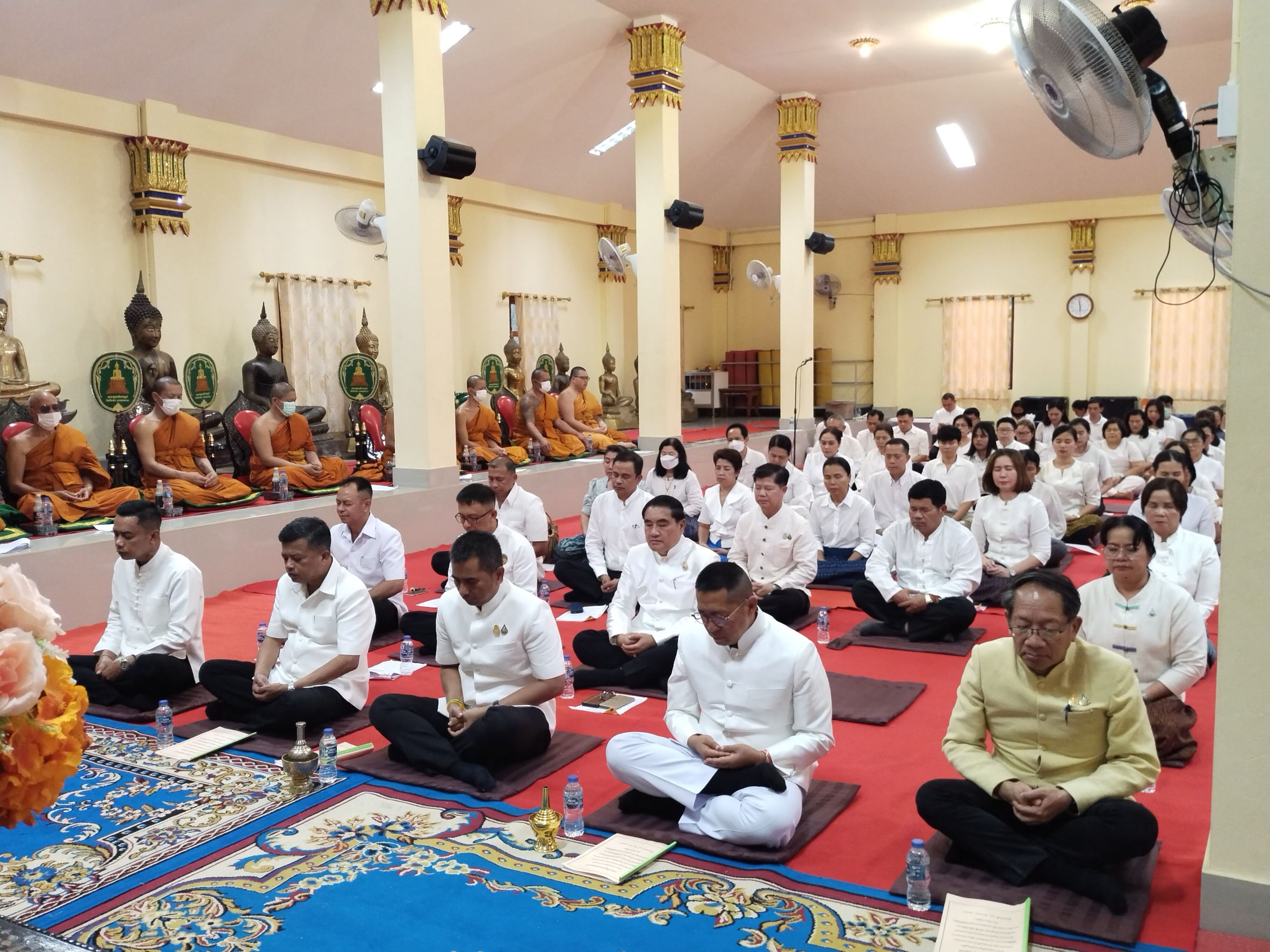 พช.หนองคาย ร่วมพิธีเจริญพระพุทธมนต์เพื่อสวดสาธยายถวายเป็นพระราชกุศล ถวายพระพรชัยมงคลแด่ สมเด็จพระเจ้าลูกเธอ เจ้าฟ้าพัชรกิติยาภา นเรนทิราเทพยวดี กรมหลวงราชสาริณีสิริพัชร มหาวัชรราชธิดา