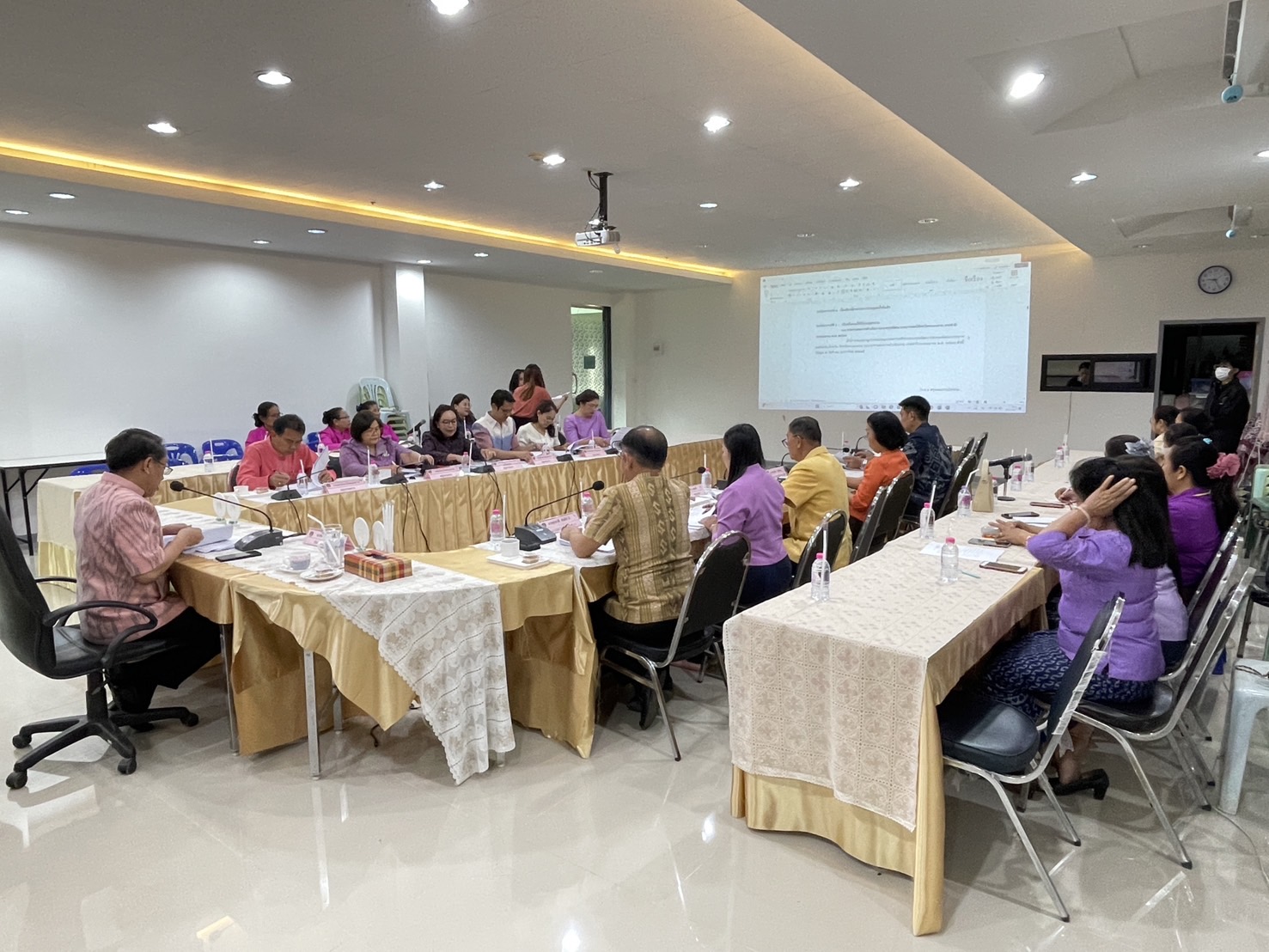 พช.หนองคาย ดำเนินการประชุมคณะอนุกรรมการบริหารกองทุนพัฒนาบทบาทสตรีระดับจังหวัด จังหวัดหนองคาย ครั้งที่ 1/2567
