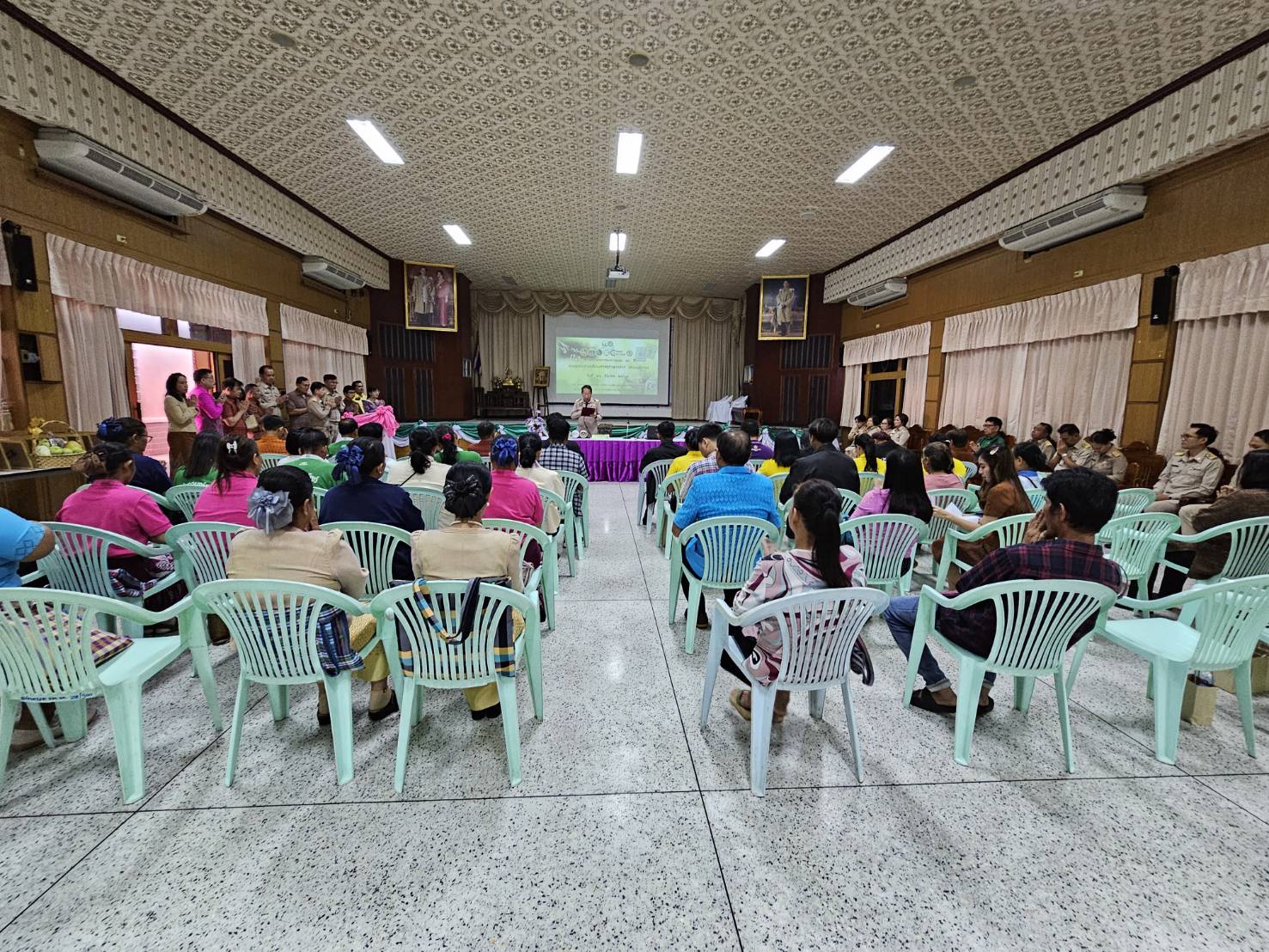 จังหวัดหนองคาย ส่งเสริมการออมและการเข้าถึงแหล่งทุน จัดมหกรรมการออม 50 ปี ทุนชุมชนขับเคลื่อนเศรษฐกิจฐานราก (ระดับภูมิภาค)