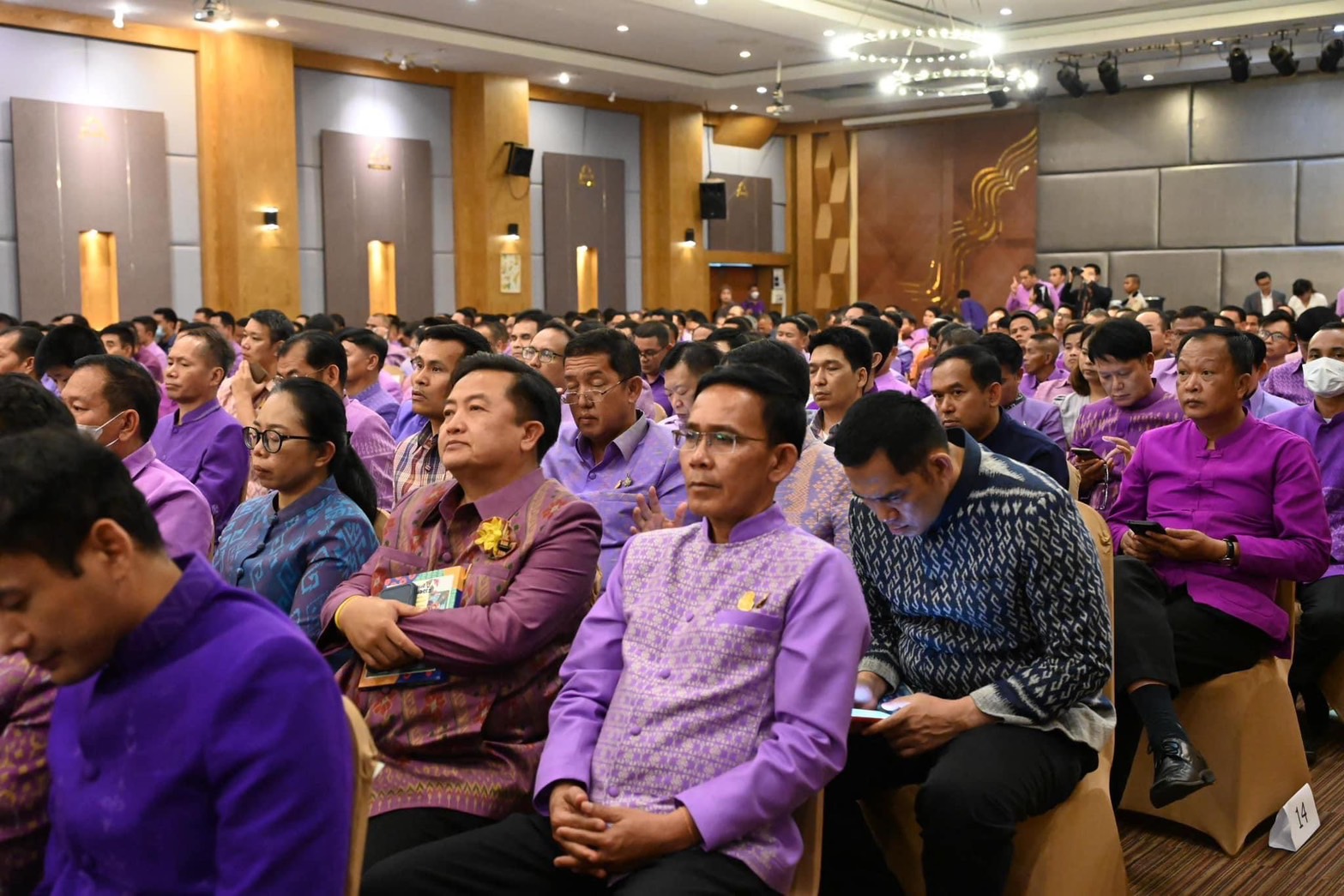 พช.หนองคาย ร่วมการประชุมแม่บ้านมหาดไทยสัญจรภาคตะวันออกเฉียงเหนือ และโครงการอบรมเพิ่มประสิทธิภาพผู้นำในการเสริมสร้างบทบาทของหมู่บ้านสู่การพัฒนาประเทศอย่างยั่งยืน ณ จังหวัดบุรีรัมย์