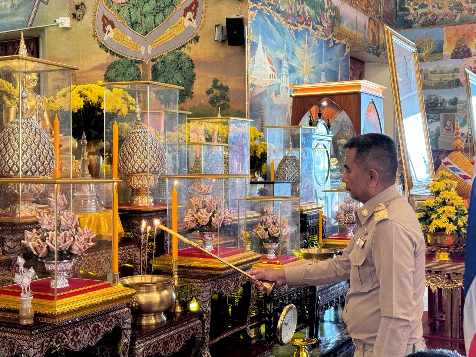 พช.หนองคาย ร่วมพิธีถวายภัตตาหารพระราชทาน แด่พระภิกษุ สารเณร ผู้เข้าร่วมสอบบาลีสนามหลวง ณ วัดโพธิ์ชัย พระอารามหลวง อ.เมือง จ.หนองคาย