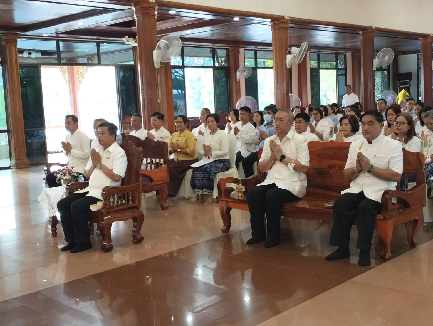 พช.หนองคาย ร่วมพิธีเจริญพระพุทธมนต์เพื่อสวดสาธยายถวายเป็นพระราชกุศล ถวายพระพรชัยมงคลแด่ สมเด็จพระเจ้าลูกเธอ เจ้าฟ้าพัชรกิติยาภา นเรนทิราเทพยวดี กรมหลวงราชสาริณีสิริพัชร มหาวัชรราชธิดา