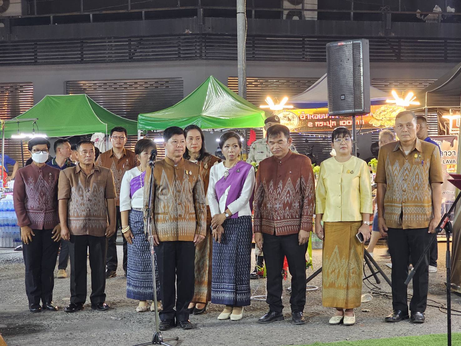 พช.หนองคาย ยกขบวนสินค้าผลิตภัณฑ์ชุมชน ของดี OTOP มาจัดแสดงและจำหน่าย ในงาน “ฉลองอนุสาวรีย์ปราบฮ่อ ใต้ร่มพระบารมี 197 ปี เมืองหนองคาย และงานกาชาด พ.ศ.2567”