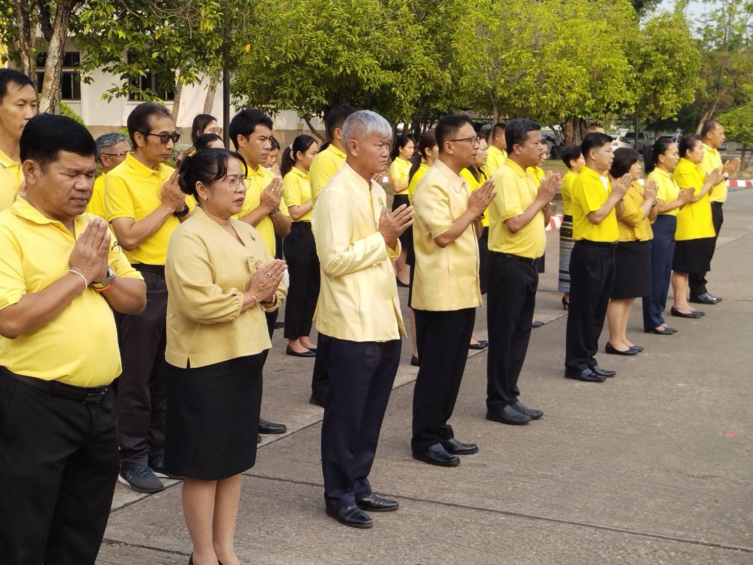 พช.หนองคาย ร่วมกิจกรรมเคารพธงชาติ ณ บริเวณเสาธง ถนนด้านหน้าศาลากลางจังหวัดหนองคาย