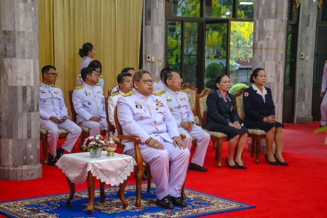 พช.หนองคาย ร่วมพิธีสวดพระพุทธมนต์และพิธีทำบุญตักบาตรถวายพระราชกุศล เนื่องในวันที่ระลึก “พระบาทสมเด็จพระนั่งเกล้าเจ้าอยู่หัวพระมหาเจษฎาราชเจ้า” ประจำปีพุทธศักราช 2567