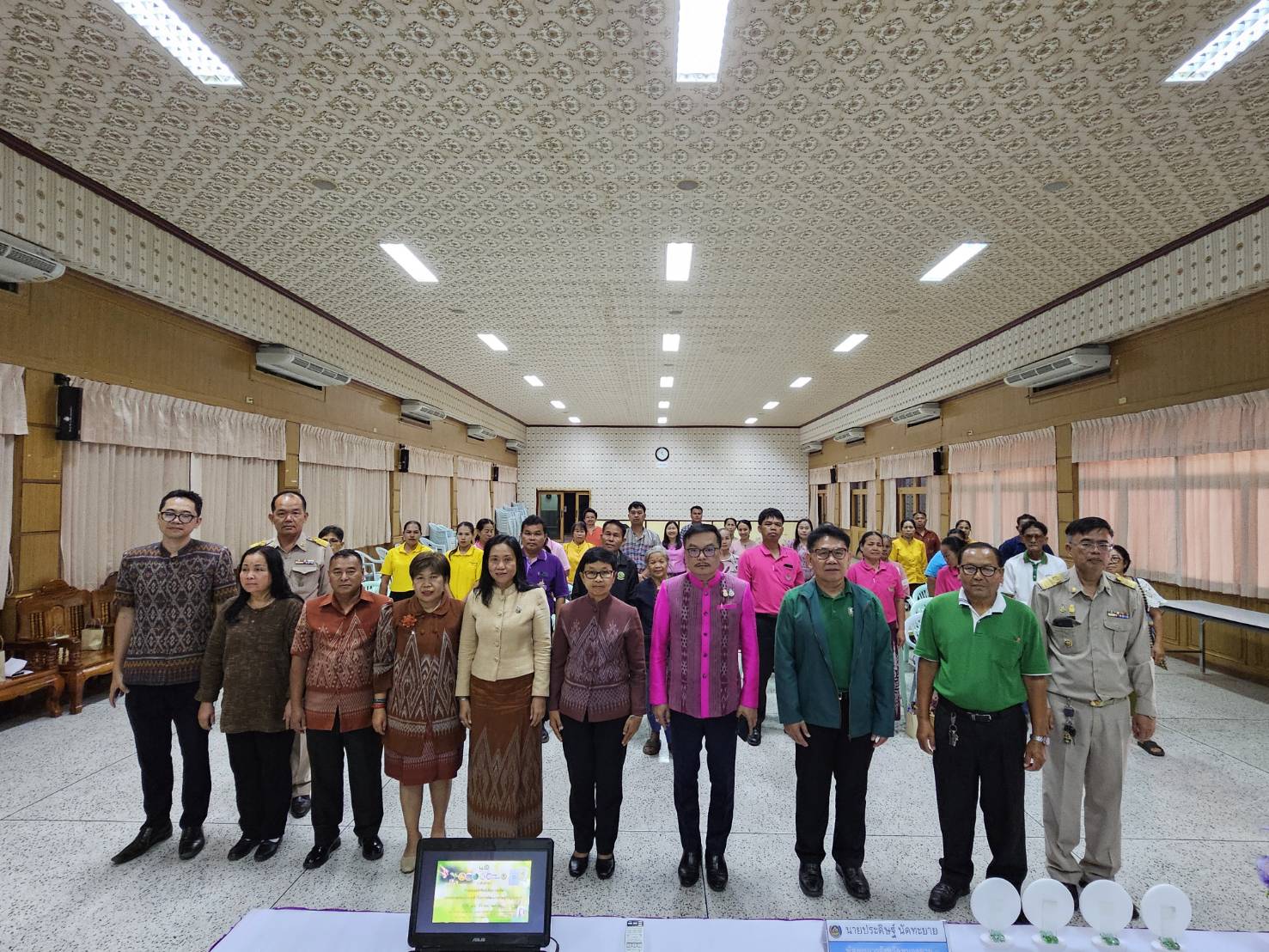 จังหวัดหนองคาย ส่งเสริมการออมและการเข้าถึงแหล่งทุน จัดมหกรรมการออม 50 ปี ทุนชุมชนขับเคลื่อนเศรษฐกิจฐานราก (ระดับภูมิภาค)