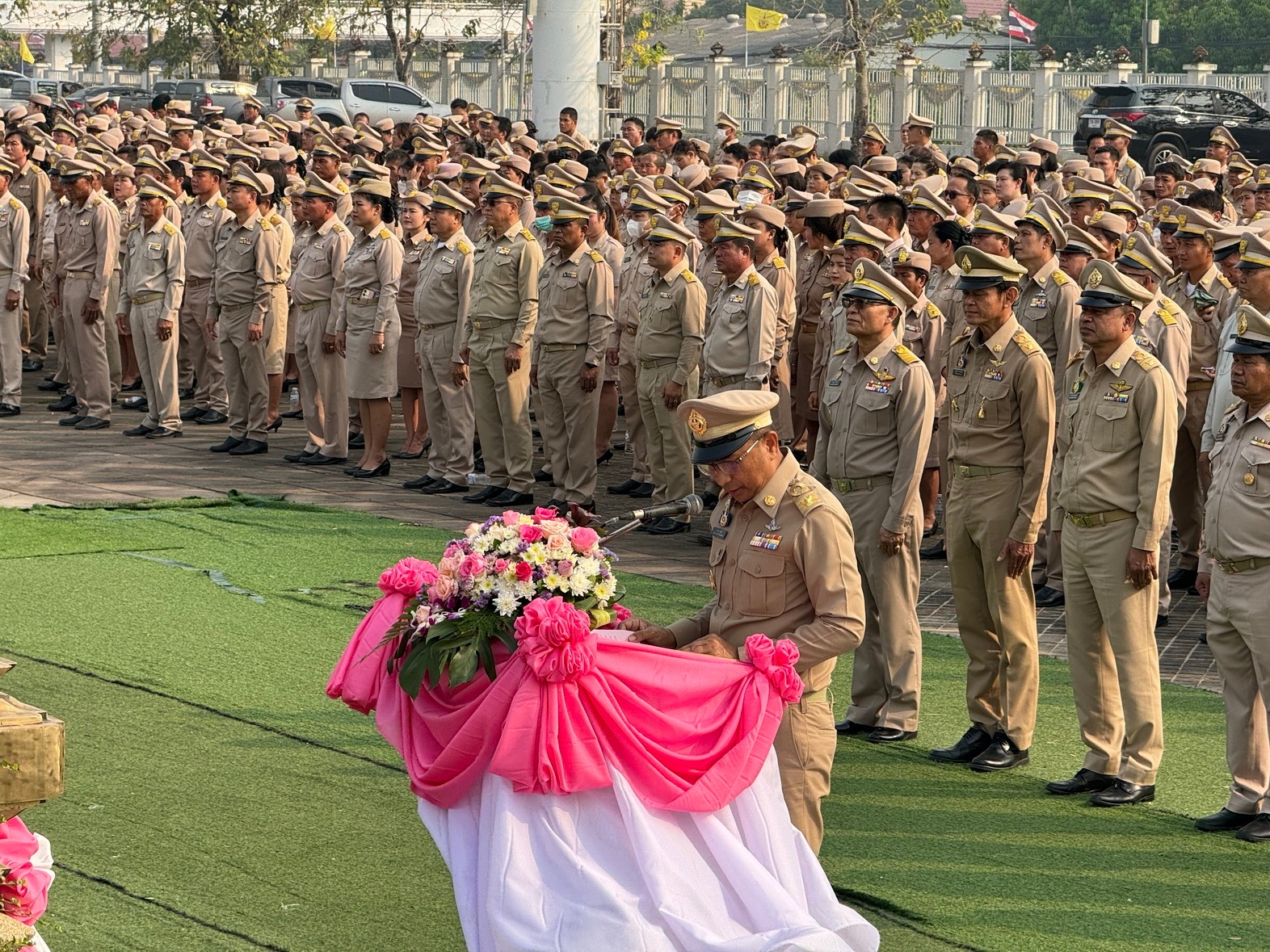 พช.หนองคาย ร่วมพิธีถวายราชสักการะพระบาทสมเด็จพระจุลจอมเกล้าเจ้าอยู่หัว รัชกาลที่ 5 เนื่องใน “วันท้องถิ่นไทย” ประจำปี 2567”
