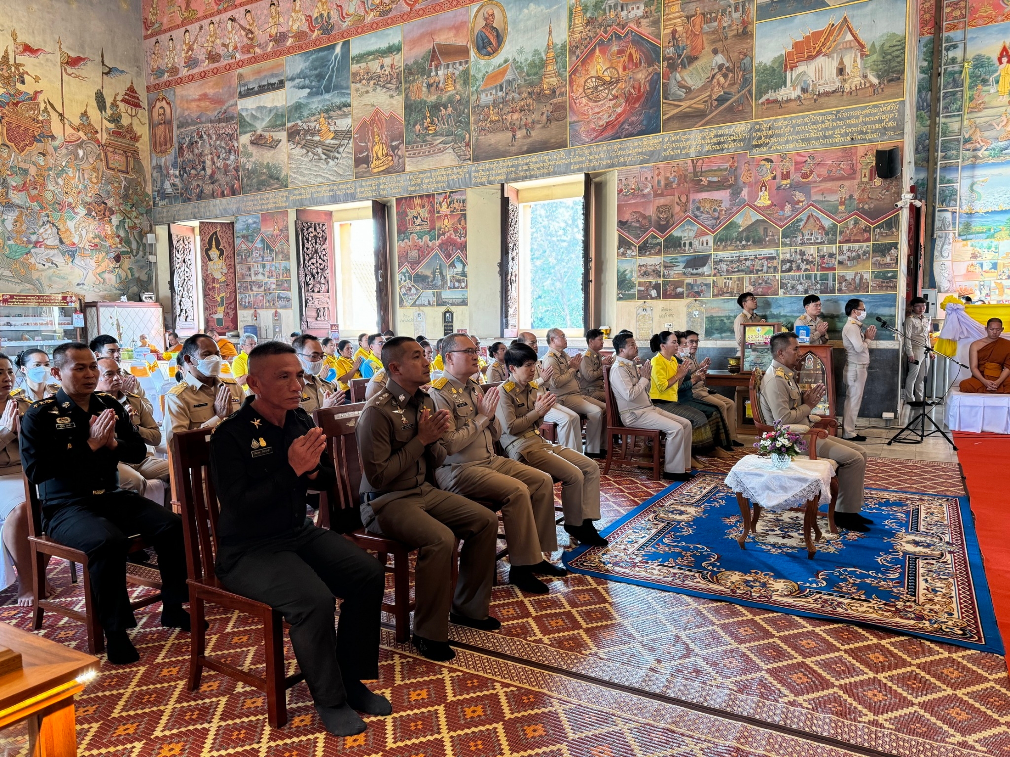 พช.หนองคาย ร่วมพิธีถวายภัตตาหารพระราชทาน แด่พระภิกษุ สารเณร ผู้เข้าร่วมสอบบาลีสนามหลวง ณ วัดโพธิ์ชัย พระอารามหลวง อ.เมือง จ.หนองคาย