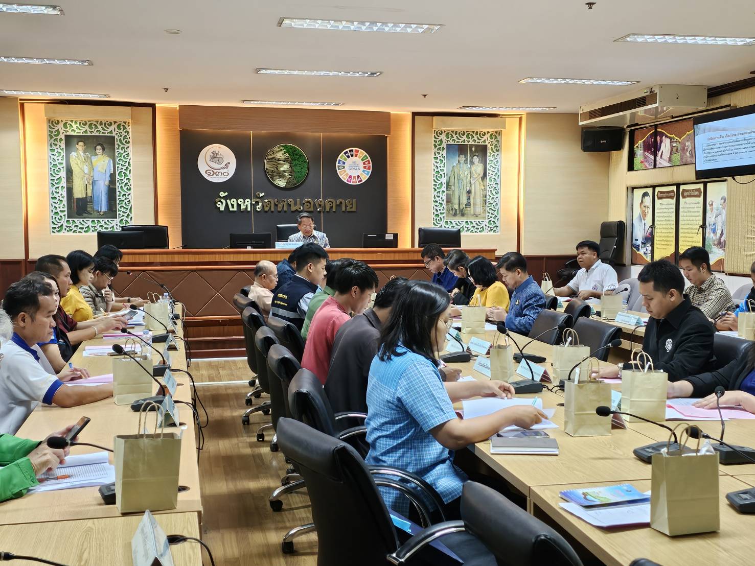 พช.หนองคาย ร่วมการประชุมคณะทำงานส่งเสริมพัฒนาอาชีพและการตลาด ภายใต้อนุกรรมการนโยบายที่ดินจังหวัดหนองคาย ครั้งที่ 2/2567