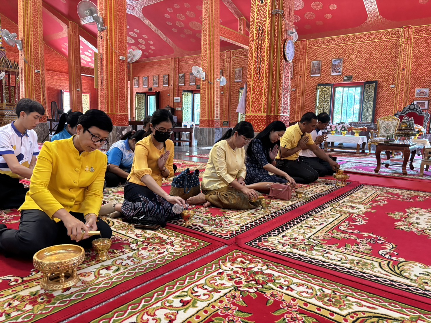 พช.หนองคาย ร่วมพิธีทำบุญตักบาตรและถวายภัตตาหาร โครงการบรรพชาสามเณรภาคฤดูร้อน เฉลิมพระเกียรติพระบาทสมเด็จพระเจ้าอยู่หัว เนื่องในโอกาสมหามงคลเฉลิมพระชนมพรรษา 6 รอบ 28 กรกฎาคม 2567