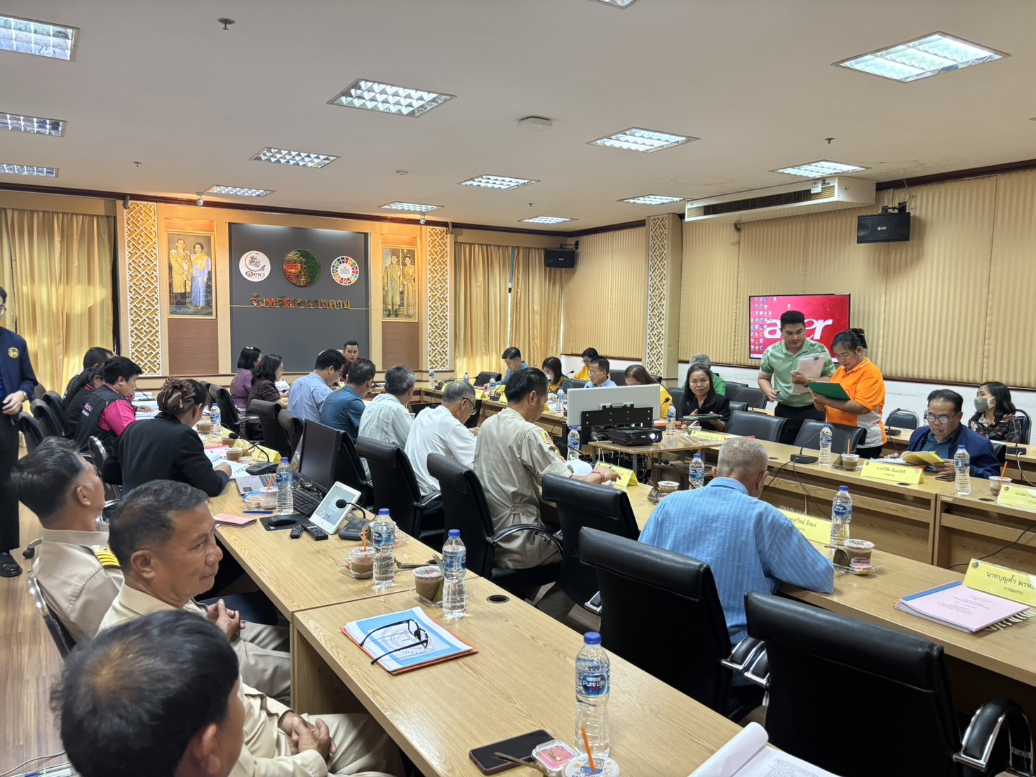 พช.หนองคาย ร่วมการประชุมคณะกรรมการสนับสนุนการขับเคลื่อนสวัสดิการชุมชนจังหวัดหนองคาย ครั้งที่ 1/2567