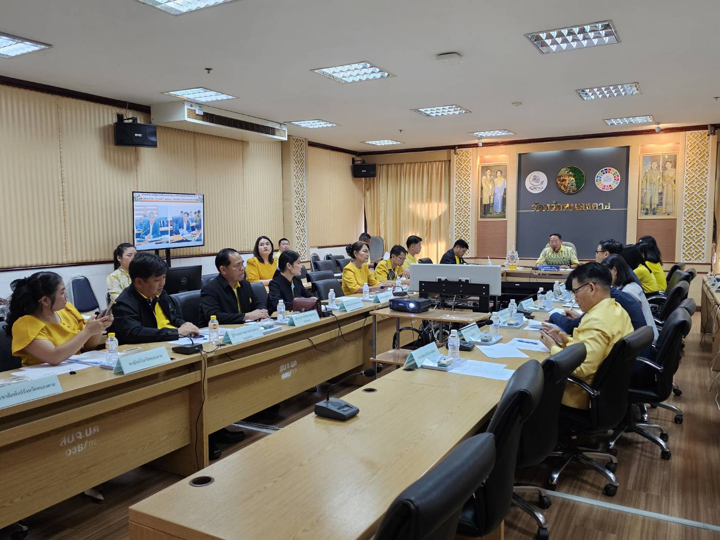 พช.หนองคาย ร่วมการประชุมหารือกับผู้แทนกรมพิธีการทูต ในประเด็นการเข้าร่วมพิธีเฉลิมฉลองวันครบรอบ 30 ปี การเปิดใช้สะพานมิตรภาพไทย-ลาว แห่งที่ 1 (หนองคาย-เวียงจันทร์)