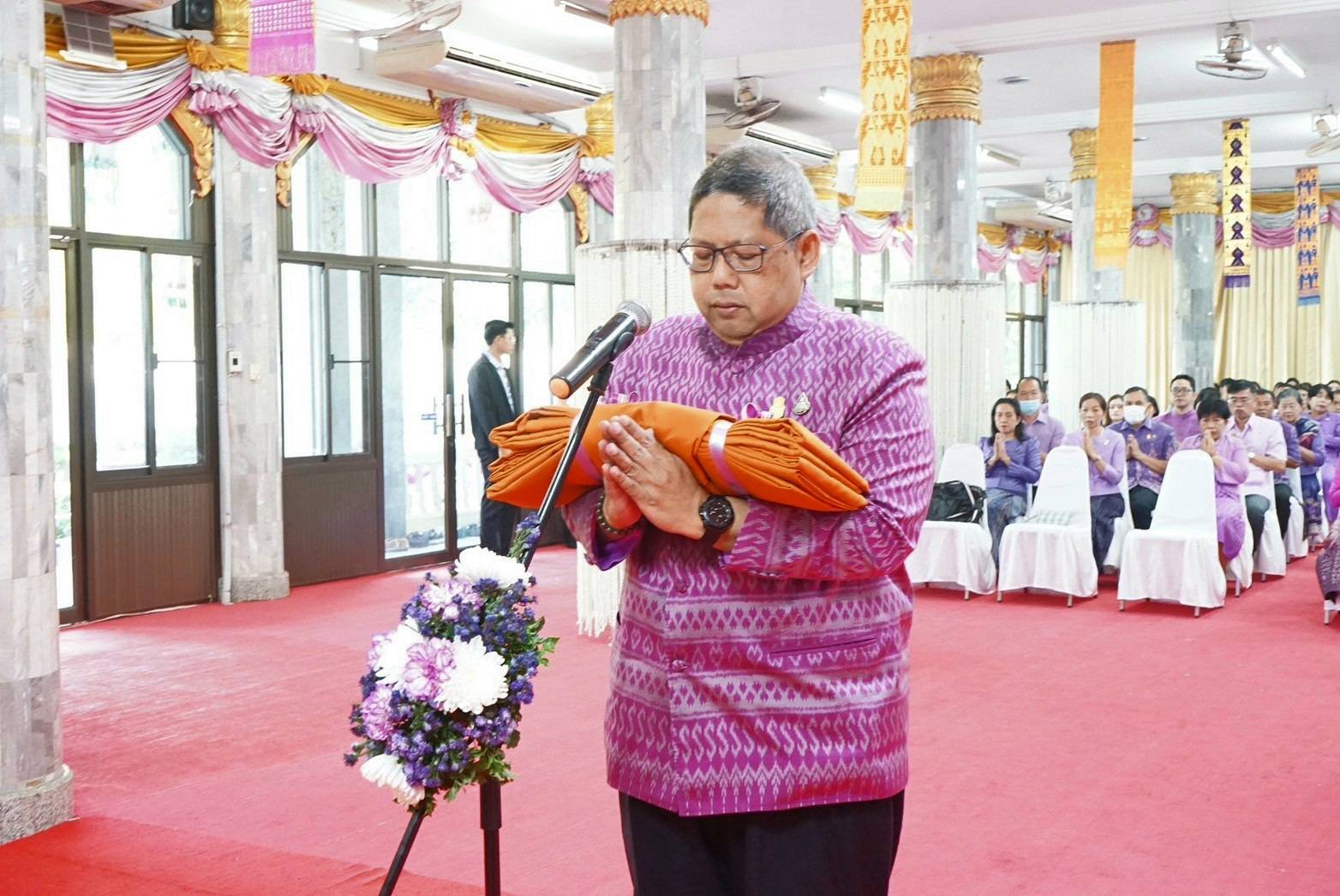 พช.หนองคาย : พิธีทอดผ้าป่าสมทบกองทุนพัฒนาเด็กชนบทในพระราชูปถัมภ์ สมเด็จพระเทพรัตนราชสุดาฯ สยามบรมราชกุมารี จังหวัดหนองคาย ปี 2567
